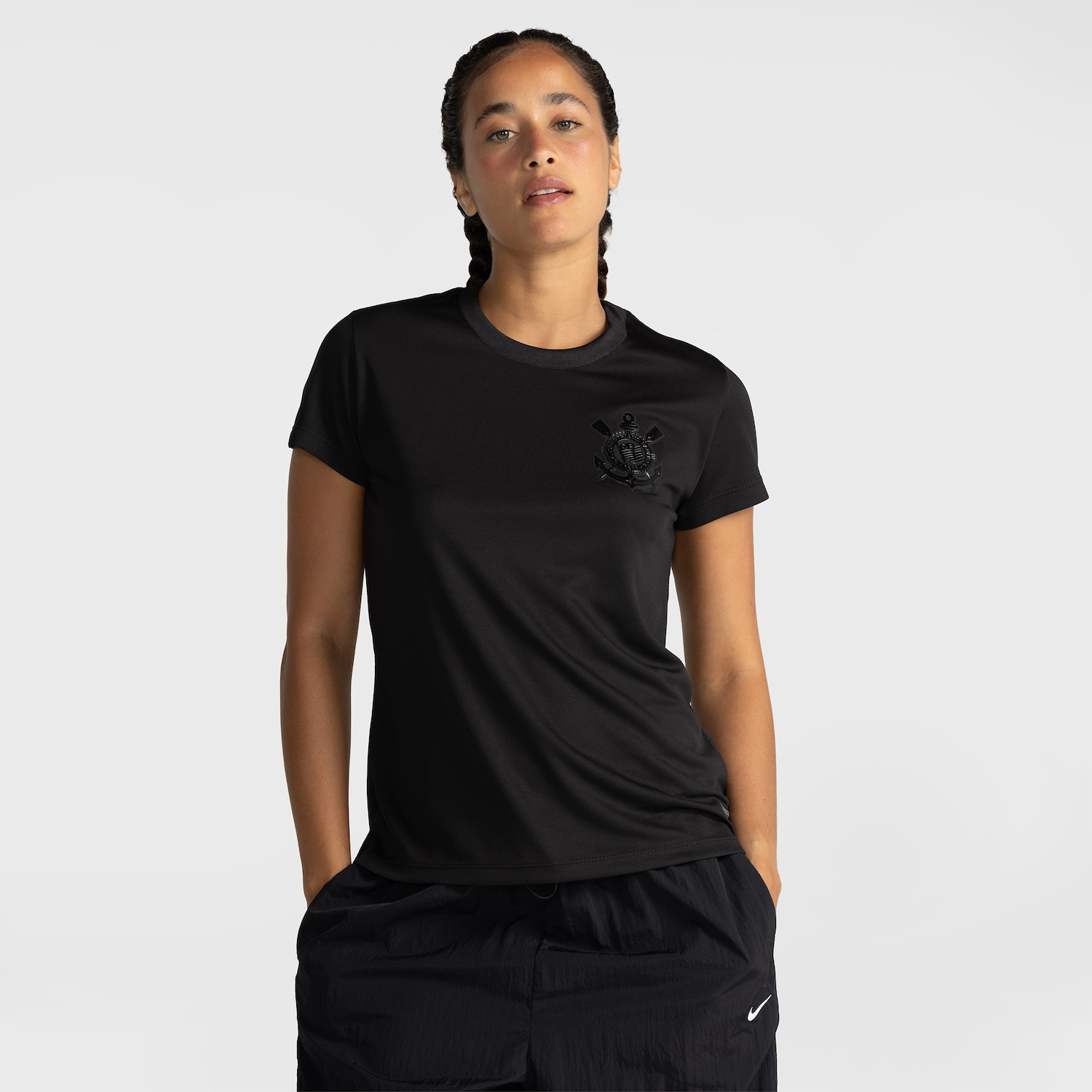 Camisa do Corinthians Dry Escudo TPU All Black Feminina - Foto 1