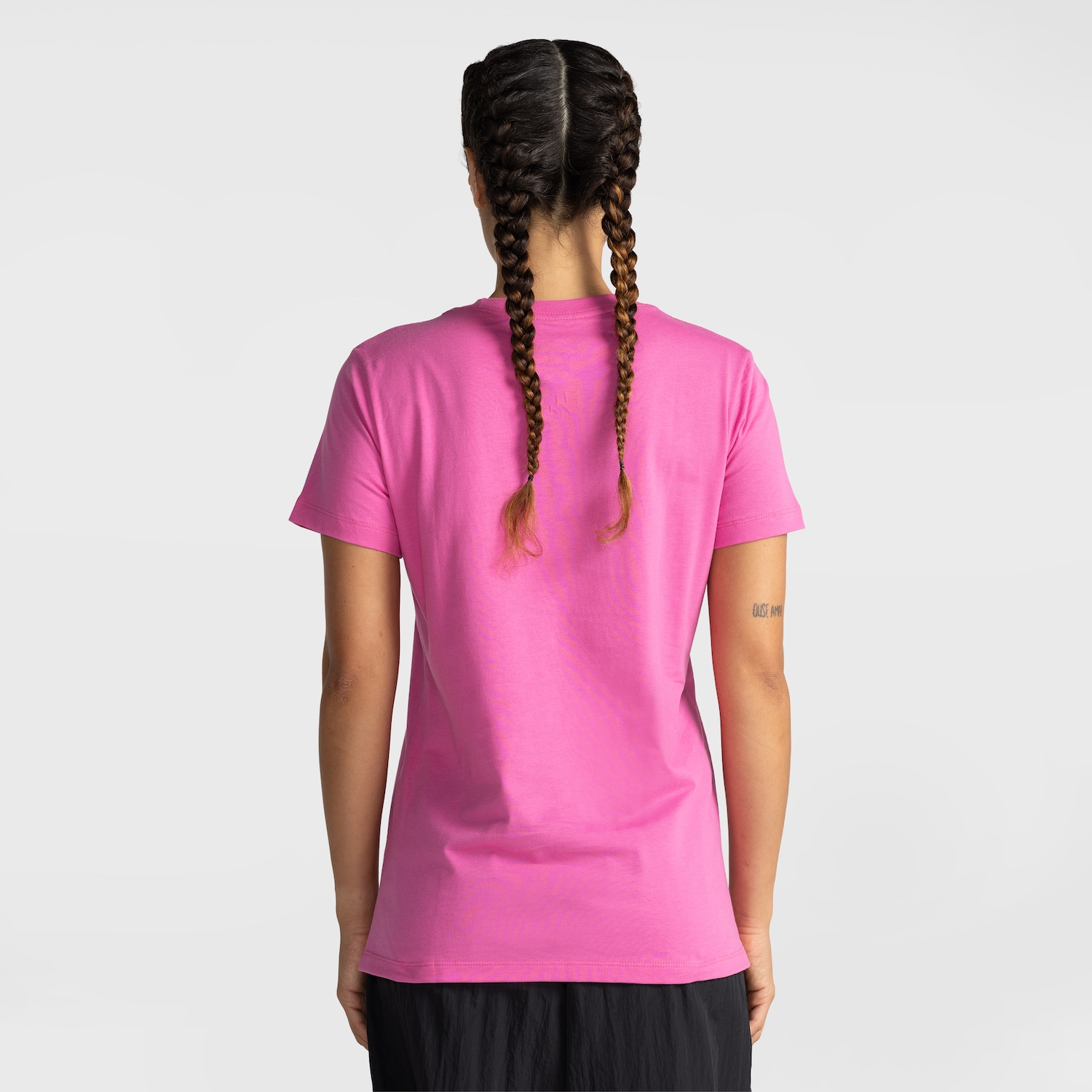 Camiseta Nike NSW Essntl Manga Curta Unissex - Foto 2