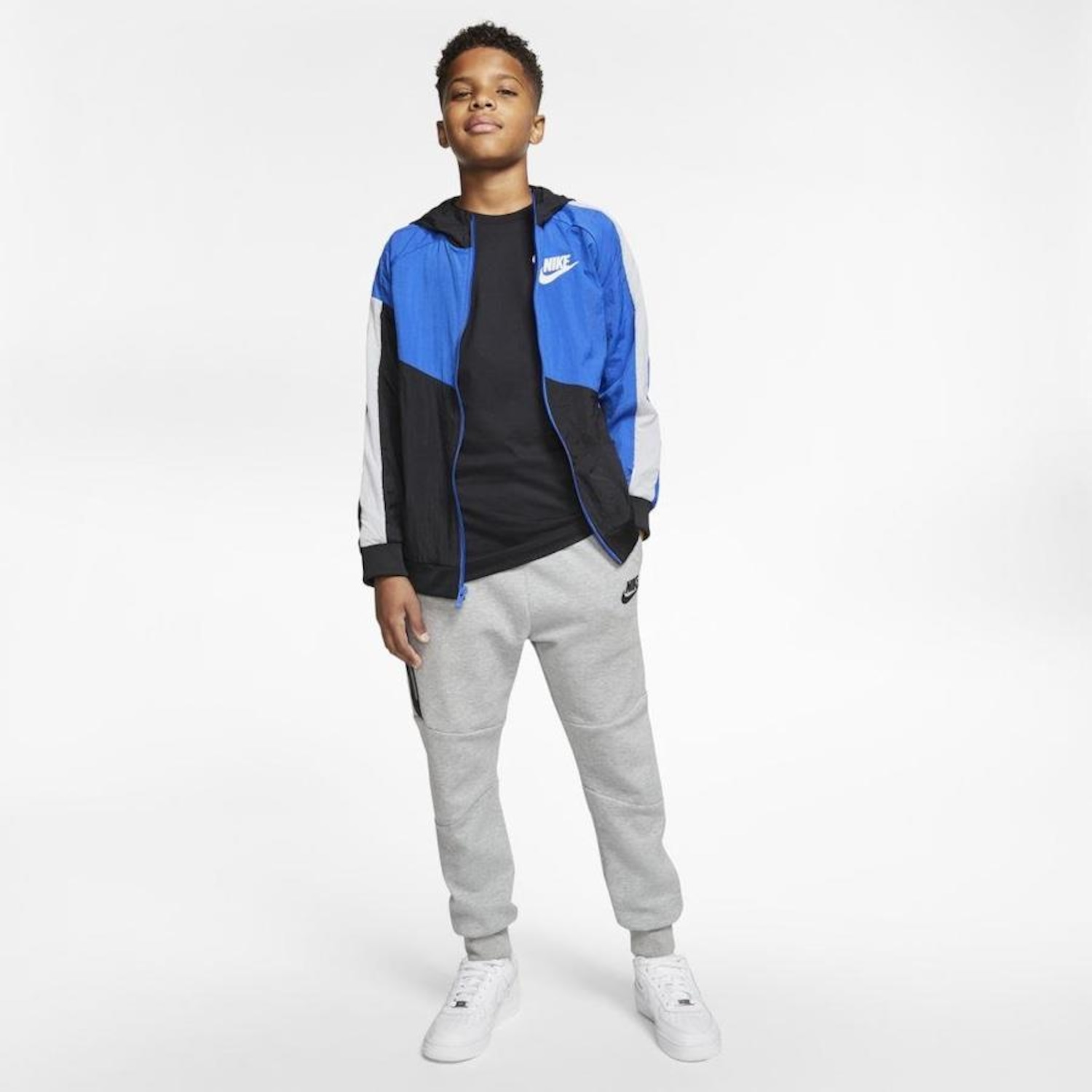 Camiseta Nike Sportswear - Infantil - Foto 4