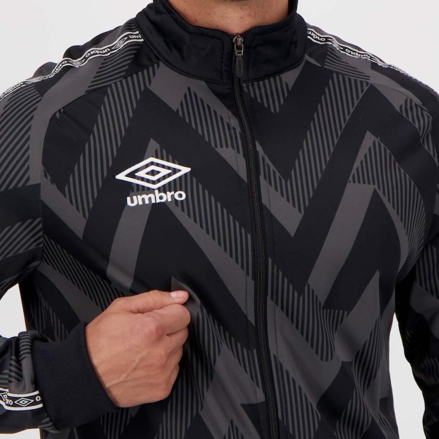 Jaqueta Umbro Masculina Diamond Club 21 - Foto 4