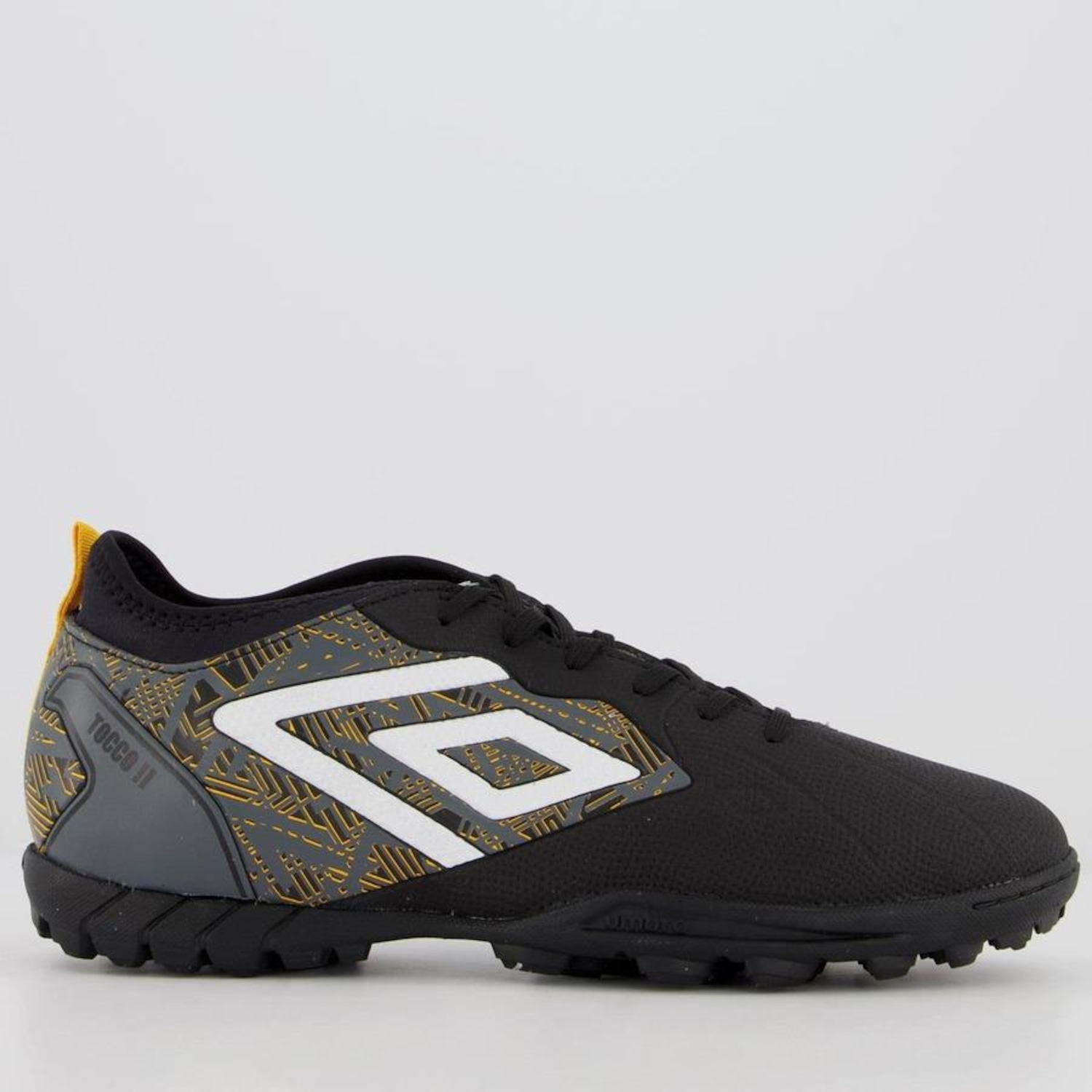 Chuteira Society Umbro Tocco II Club - Adulto - Foto 1