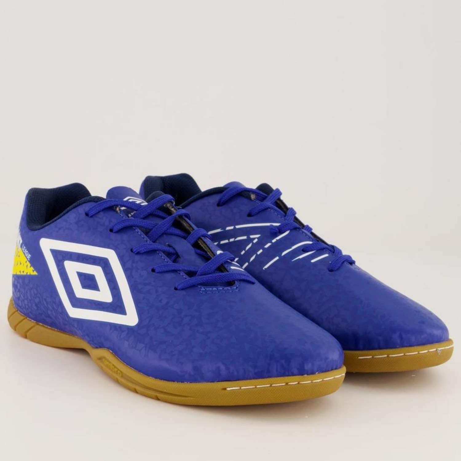 Chuteira de Futsal Umbro Adamant League - Adulto - Foto 2