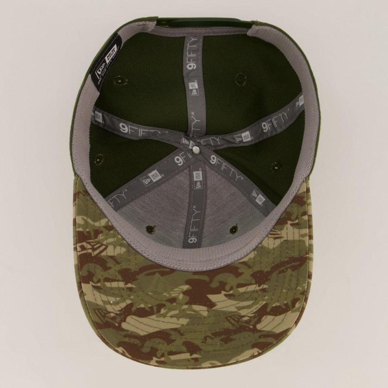 Boné Aba Curva New Era Neutral Wild 950 Camo - Snapback - Foto 4