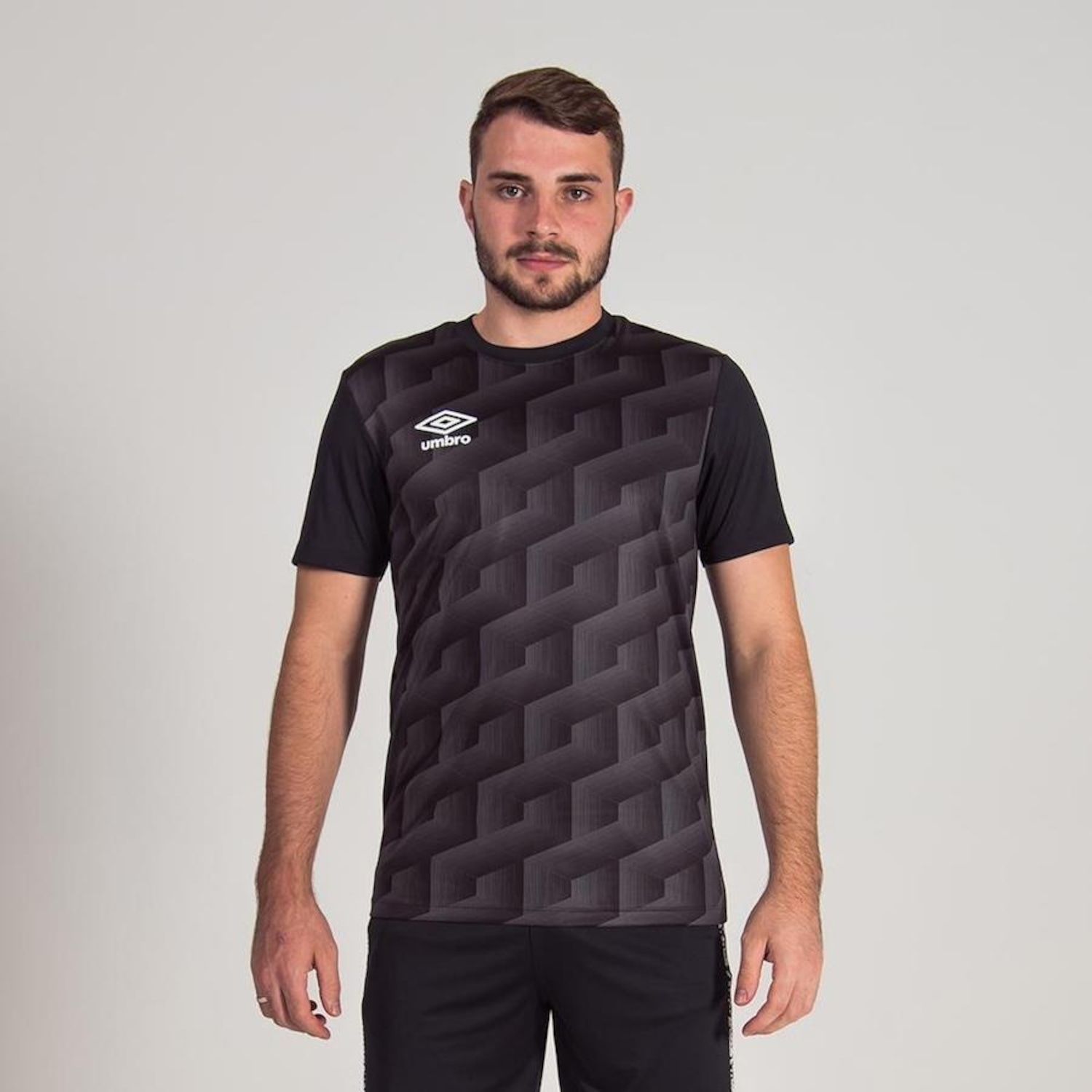 Camiseta Umbro Diamond D - Masculina - Foto 1