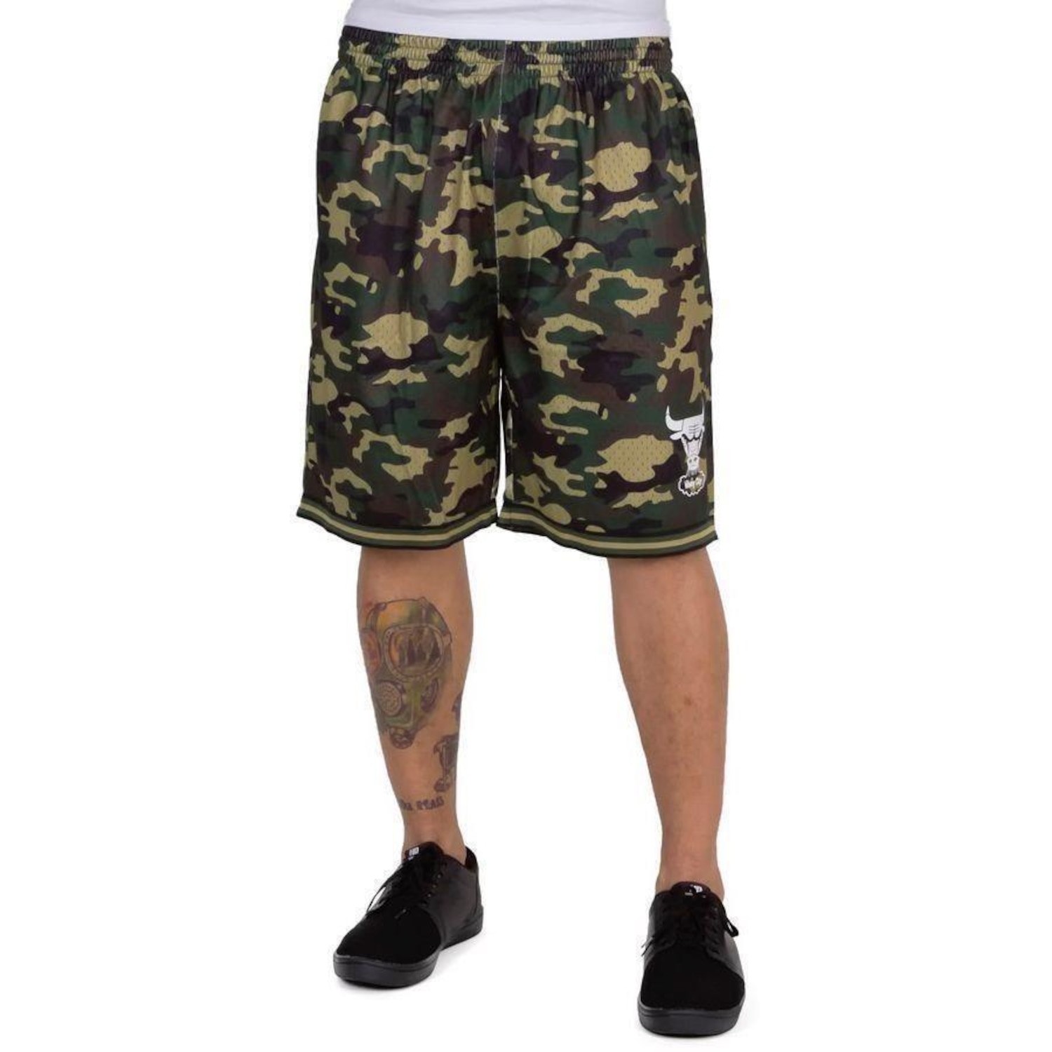 Shorts Mitchell & Ness Swingman Chicago Bulls Camuflado - Masculino - Foto 1