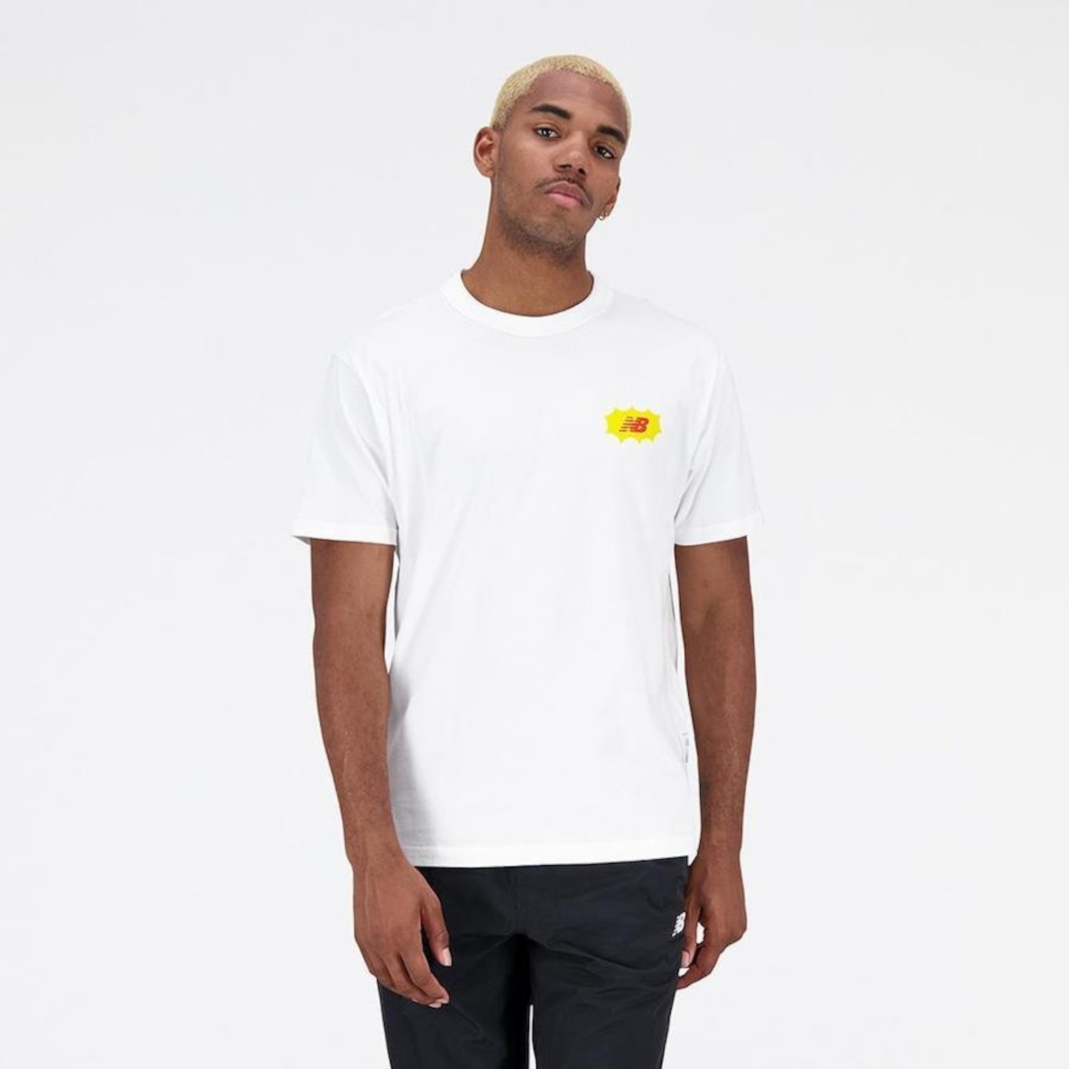 Camiseta New Balance Essentials 574 - Masculina - Foto 1