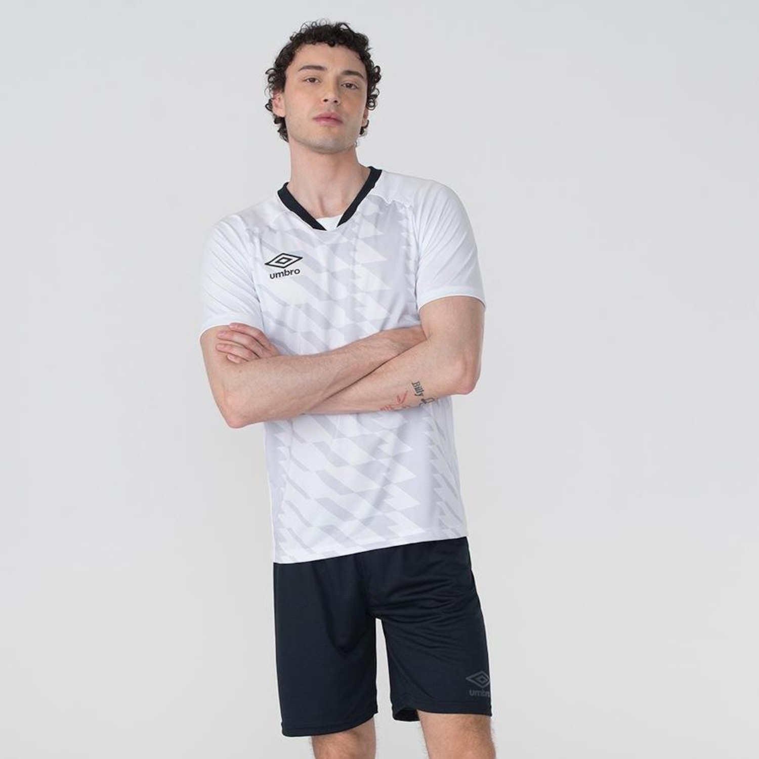 Camiseta Umbro Magis Cut - Masculina - Foto 1