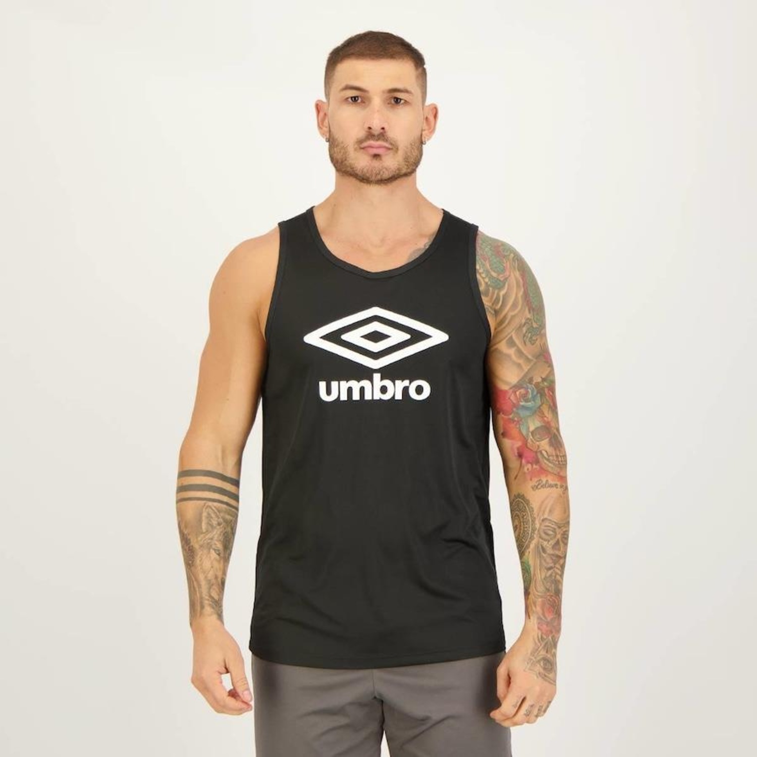 Camiseta Regata Umbro Essential Diamond - Masculina - Foto 1