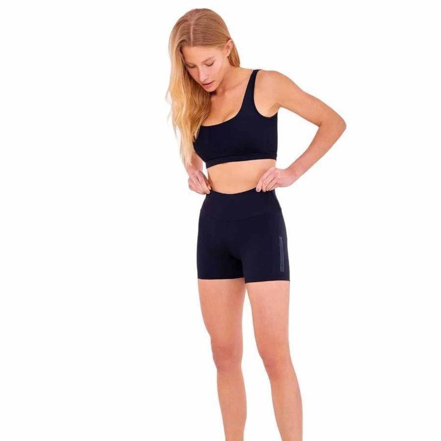 Shorts Alto Giro Hyper Liso - Feminino - Foto 1