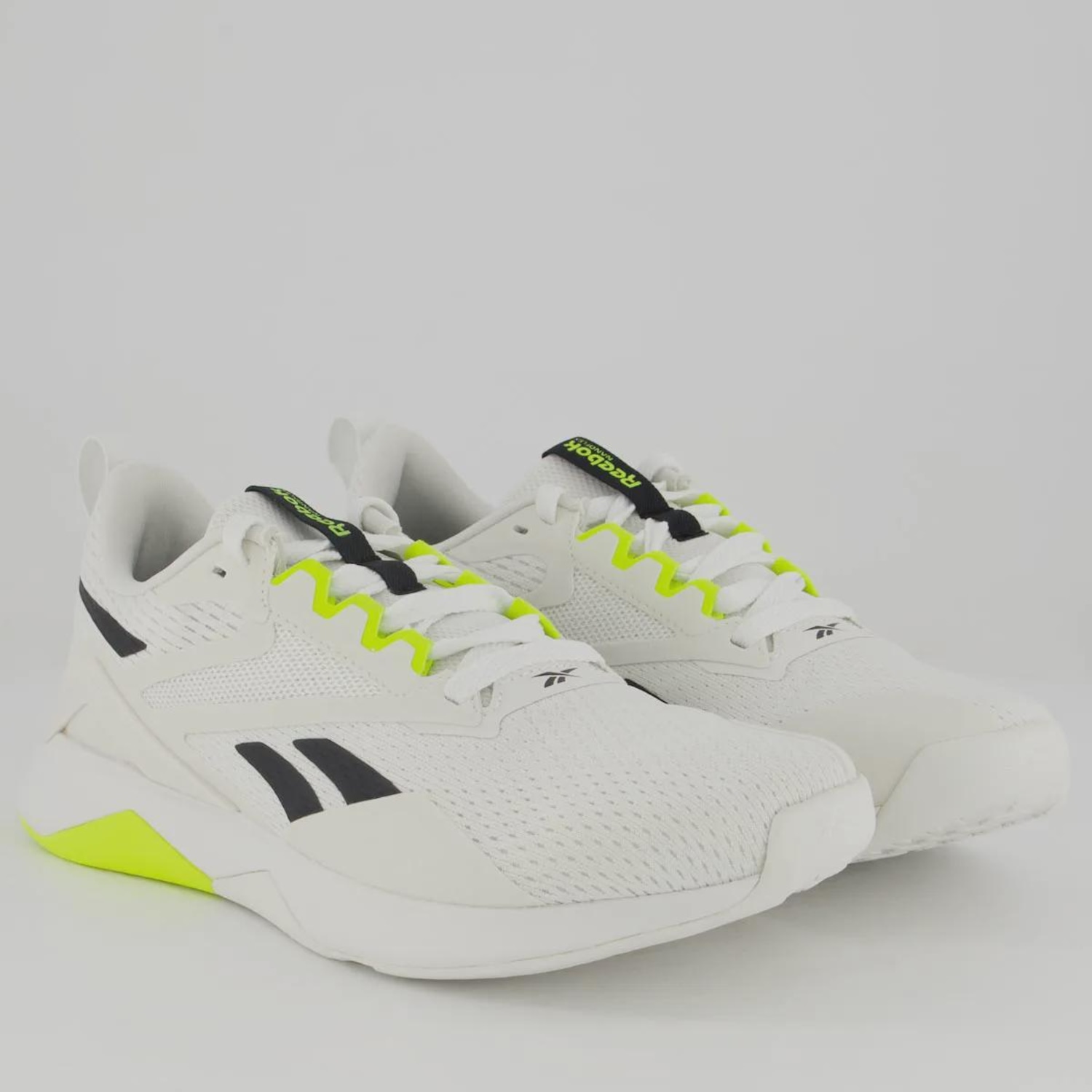 Tênis Reebok Nanoflex TR V2 Cinza Claro - Foto 2