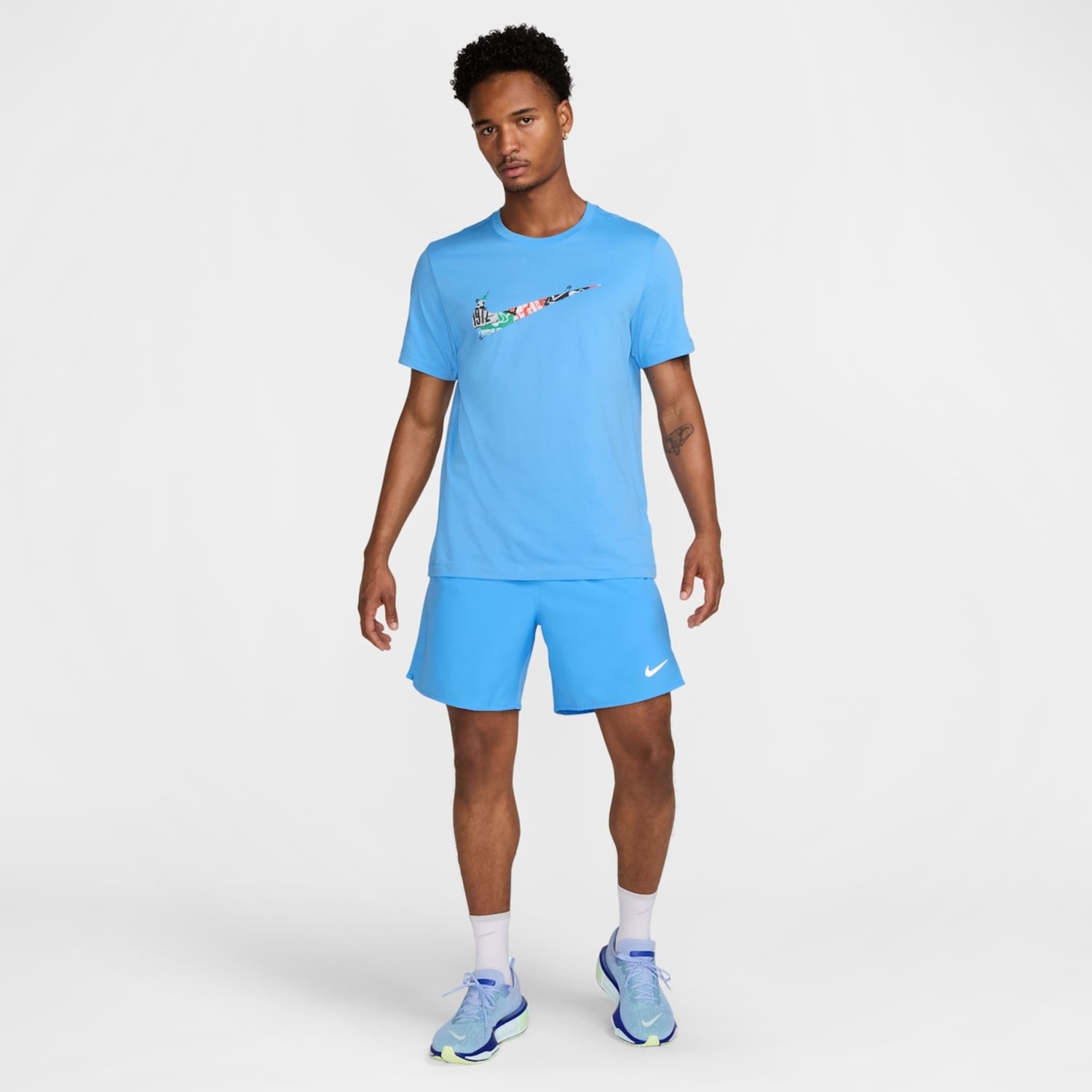Camiseta Nike Dri-FIT Run Division - Masculina - Foto 4