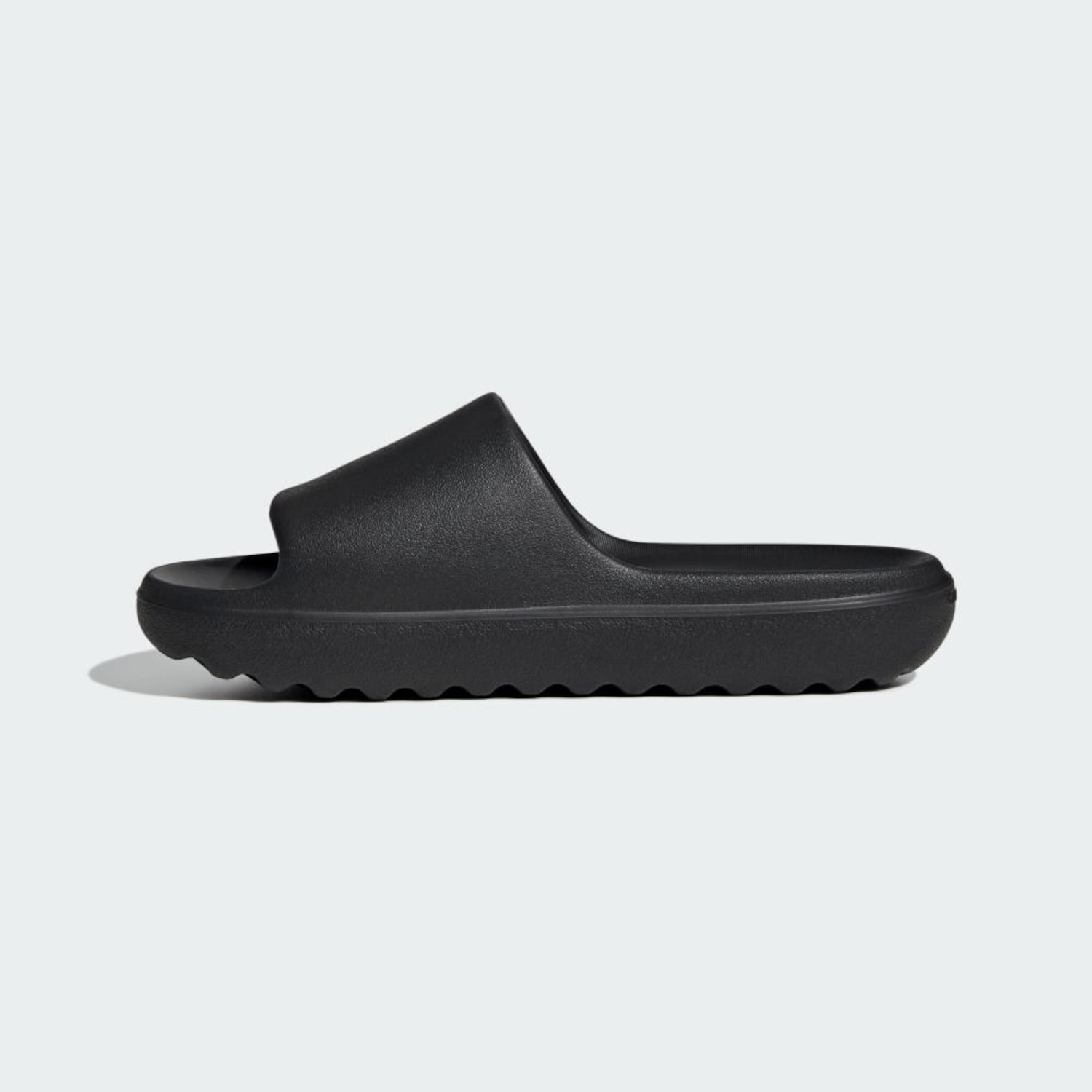 Chinelo adidas Adilette Lumia - Unissex - Foto 3