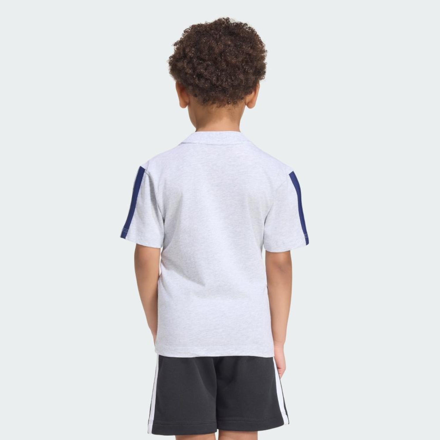 Camiseta adidas Essentials - Infantil - Foto 4
