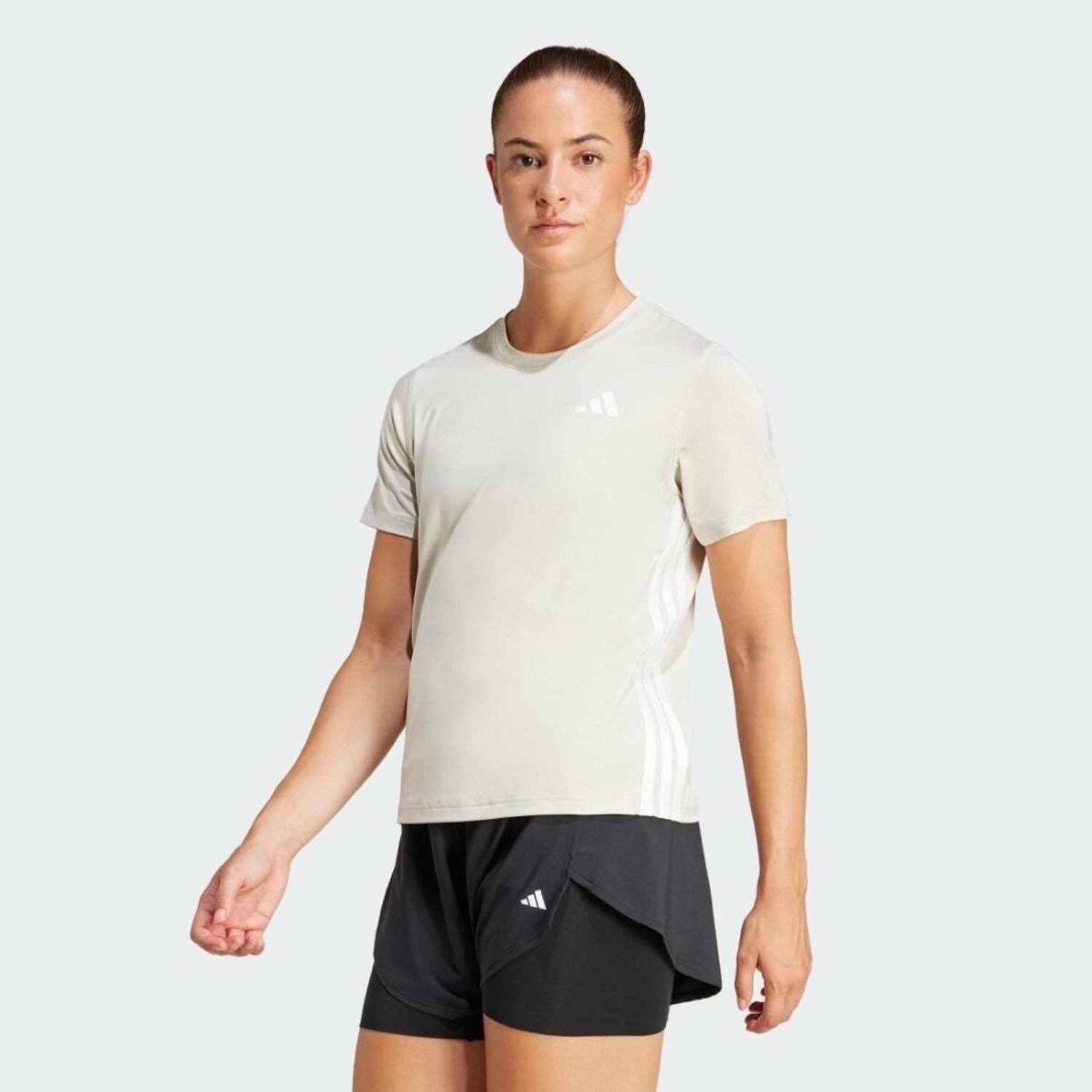 Camiseta adidas Essentials 3 Listras - Feminina - Foto 2