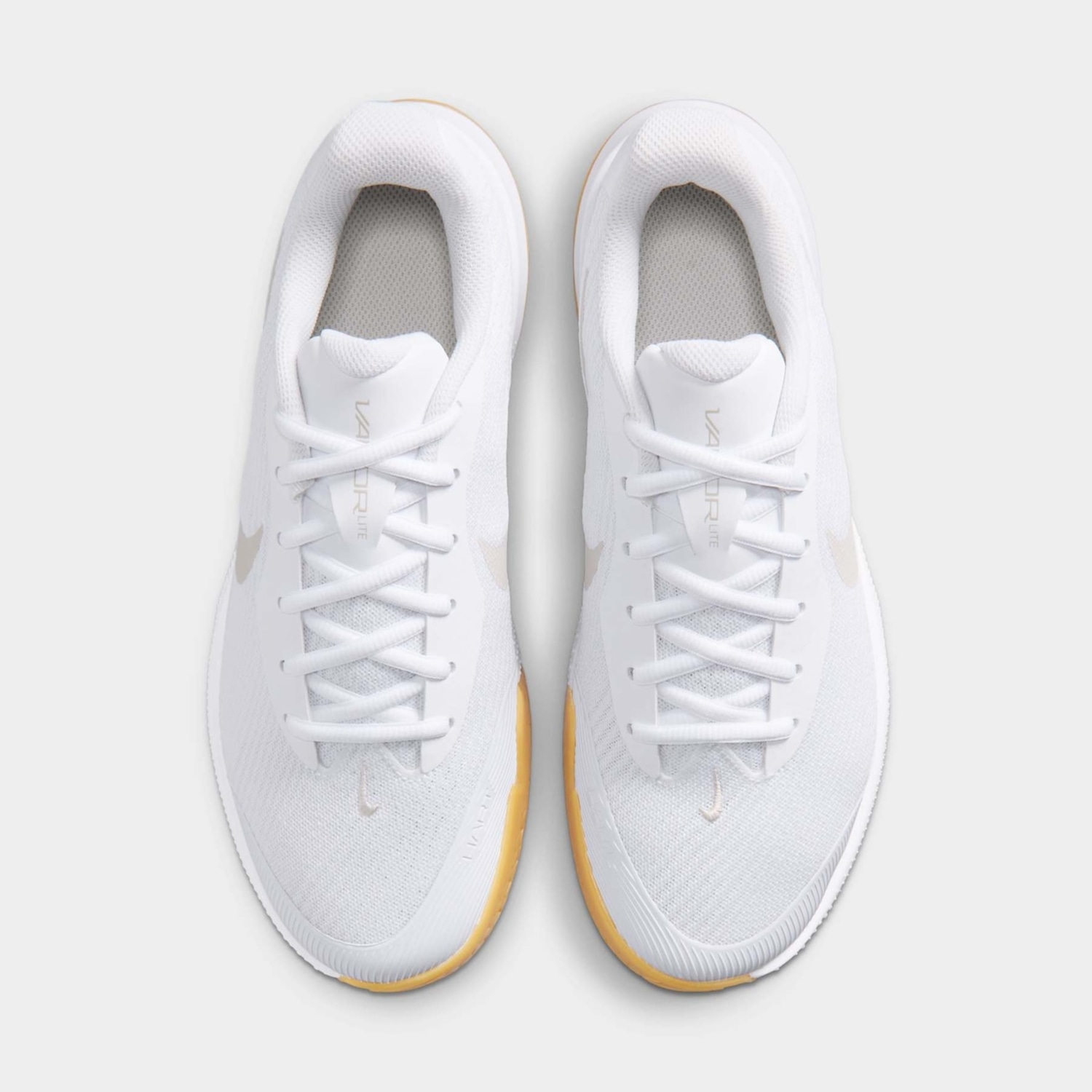 Tênis Nike Vapor Lite 3 - Feminino - Foto 4