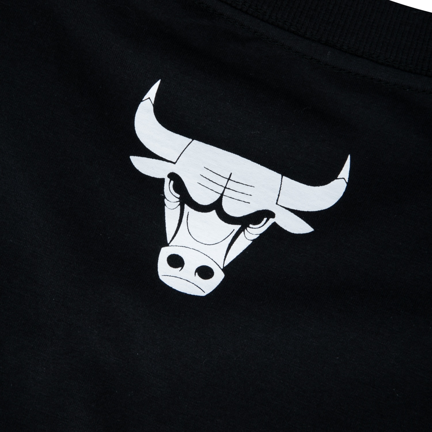 Camiseta New Era Regular NBA Chicago Bulls Core - Masculina - Foto 4