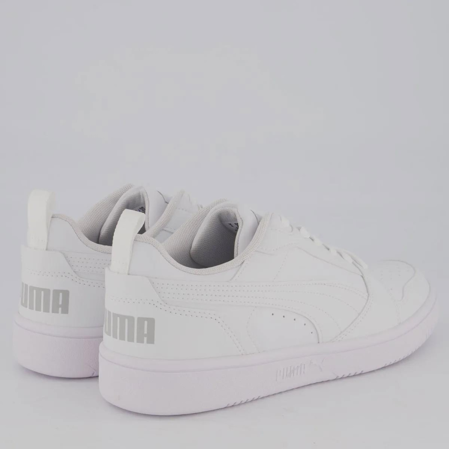 Tênis Puma Rebound V6 Low - Masculino - Foto 3
