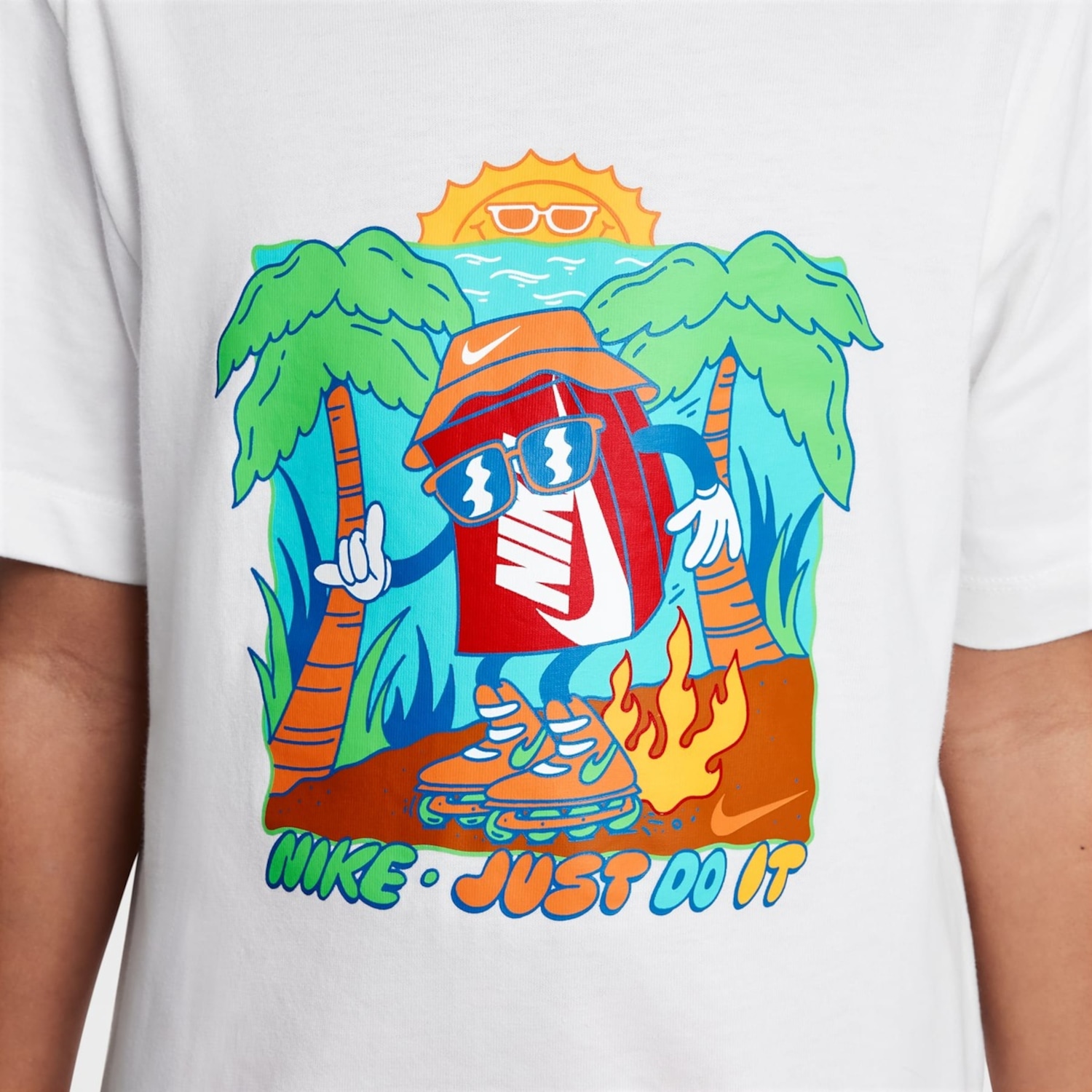 Camiseta Nike Sportswear Boxy 3 - Infantil - Foto 4