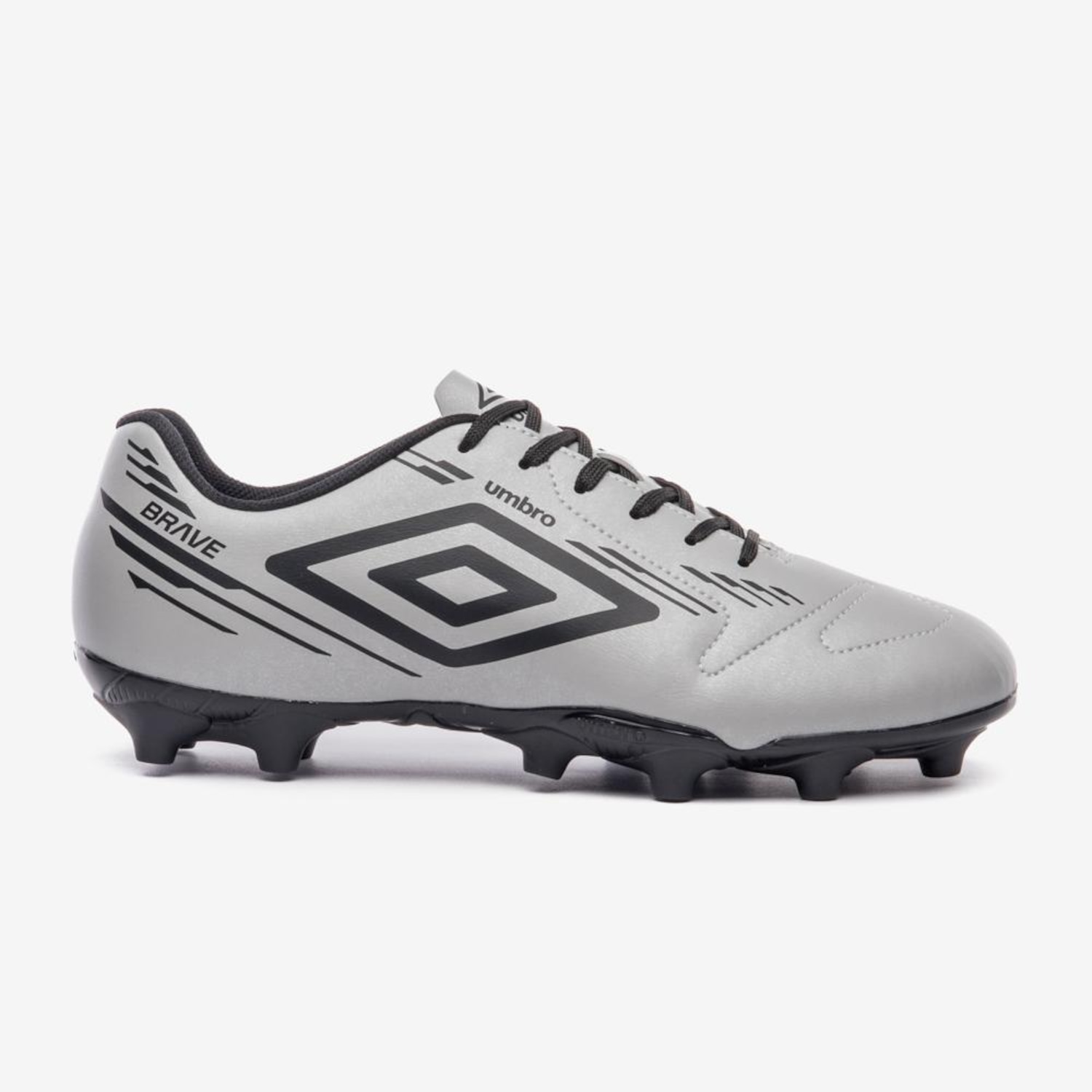 Chuteira de Campo Umbro Brave - Adulto - Foto 1