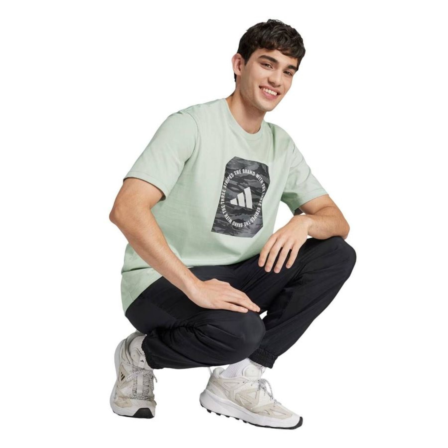 Camiseta adidas Gráfica Camo Masculina - Foto 4