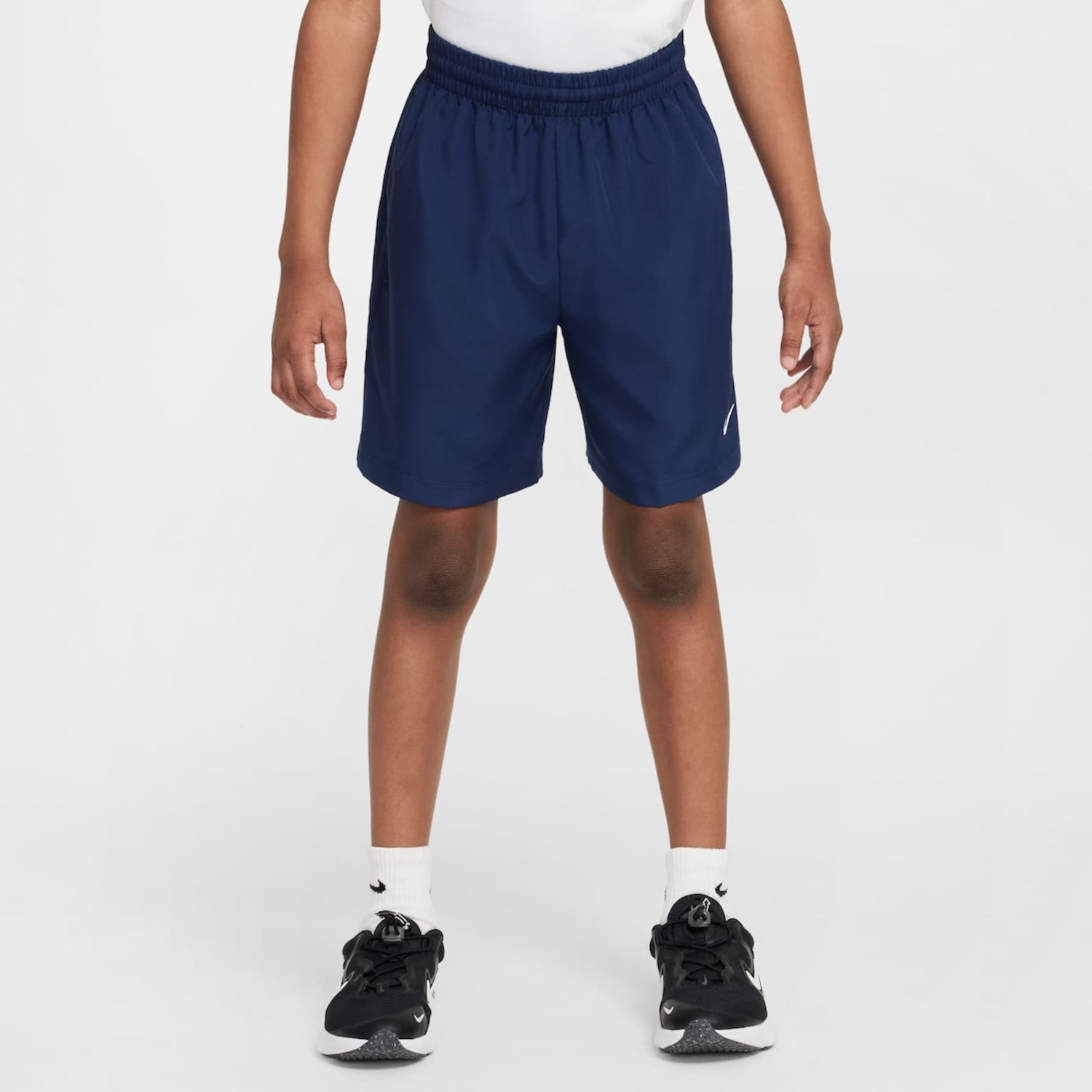 Shorts Nike Dri-FIT Multi+ Infantil - Foto 3
