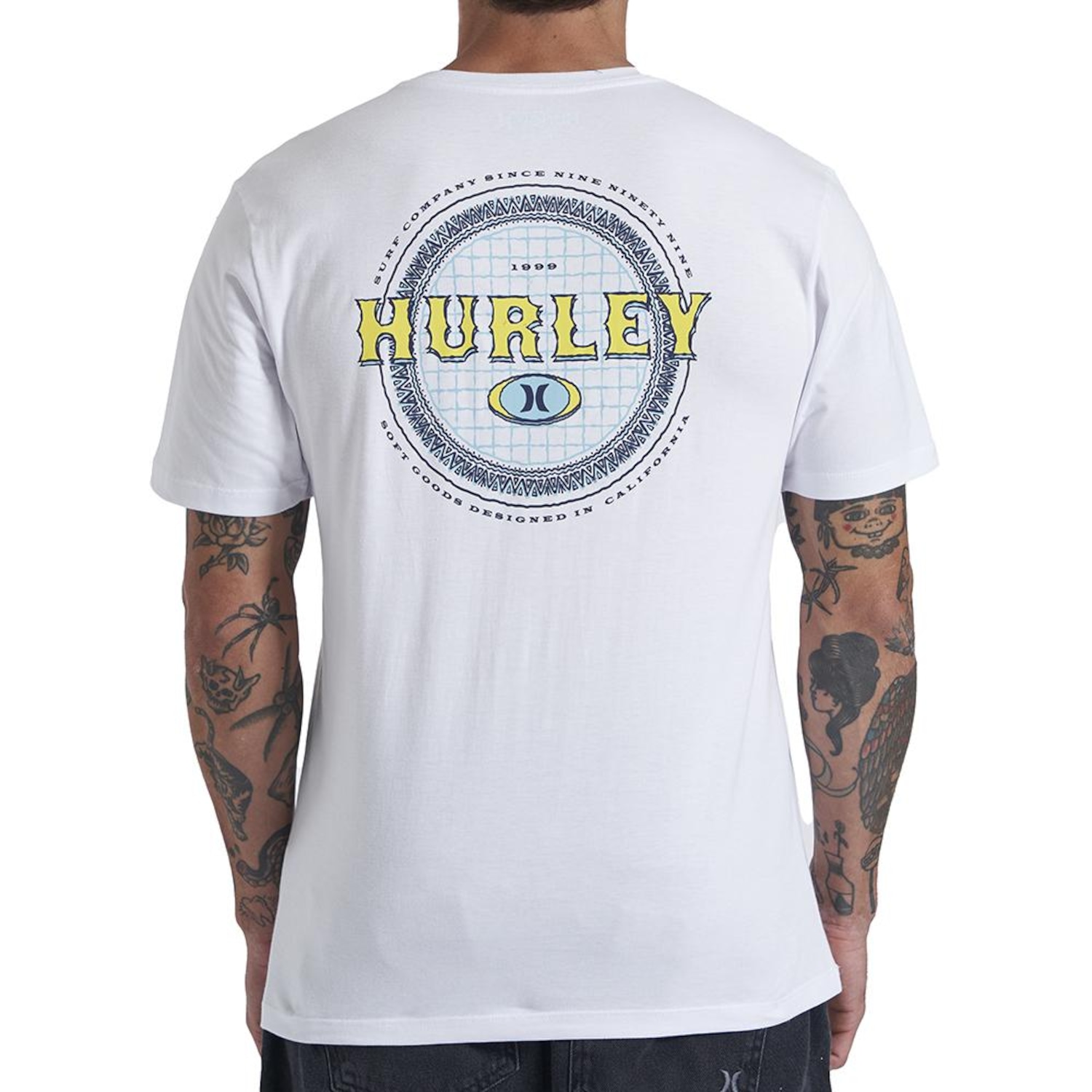 Camiseta Masculina  Hurley Retro Waves - Foto 2