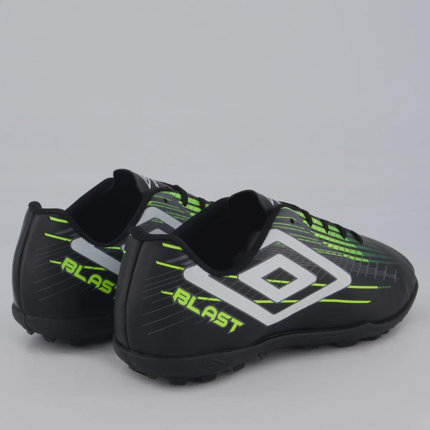 Chuteira de Society Adulto Umbro Blast - Foto 3
