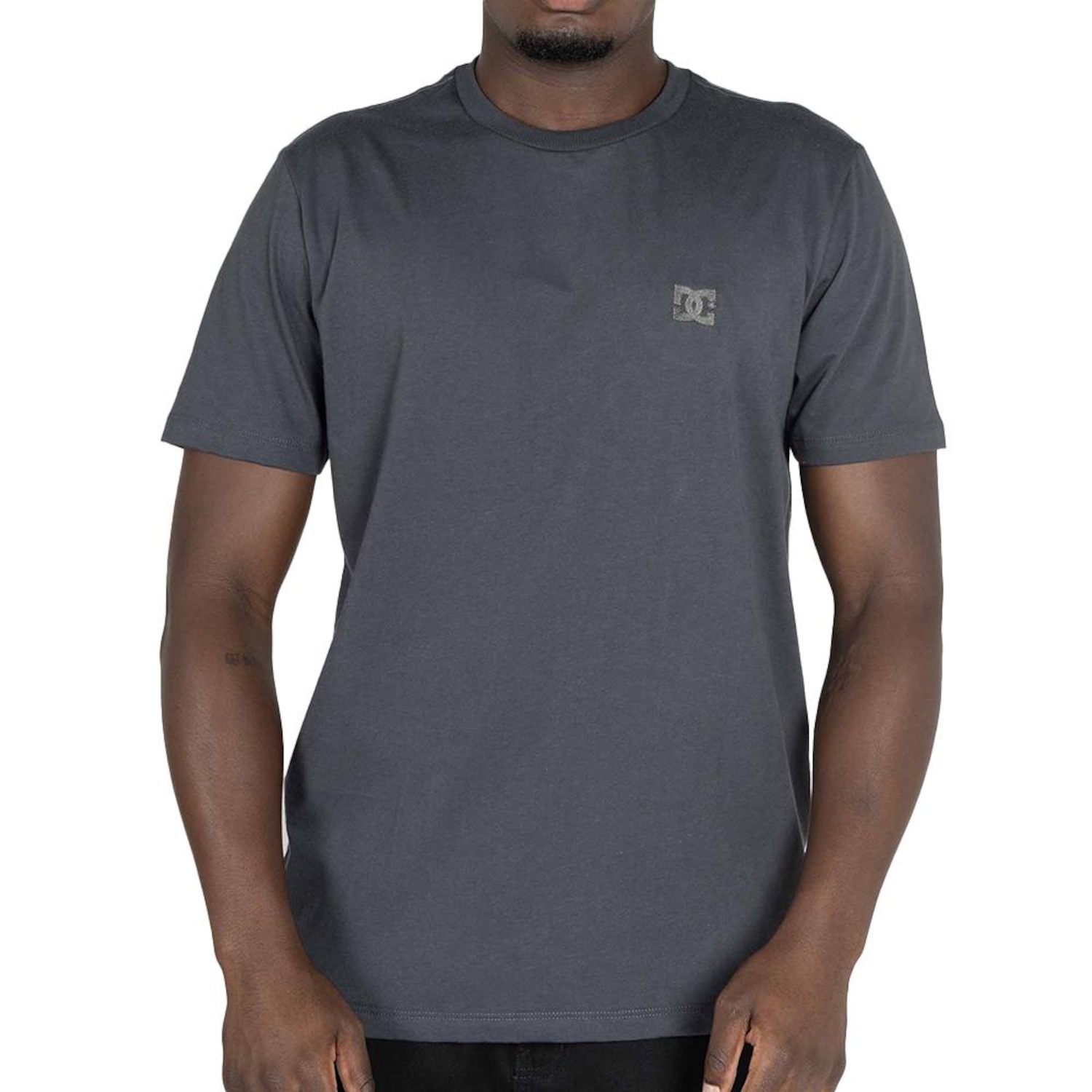 Camiseta DC Shoes Embroidery WT25 Masculina - Foto 1