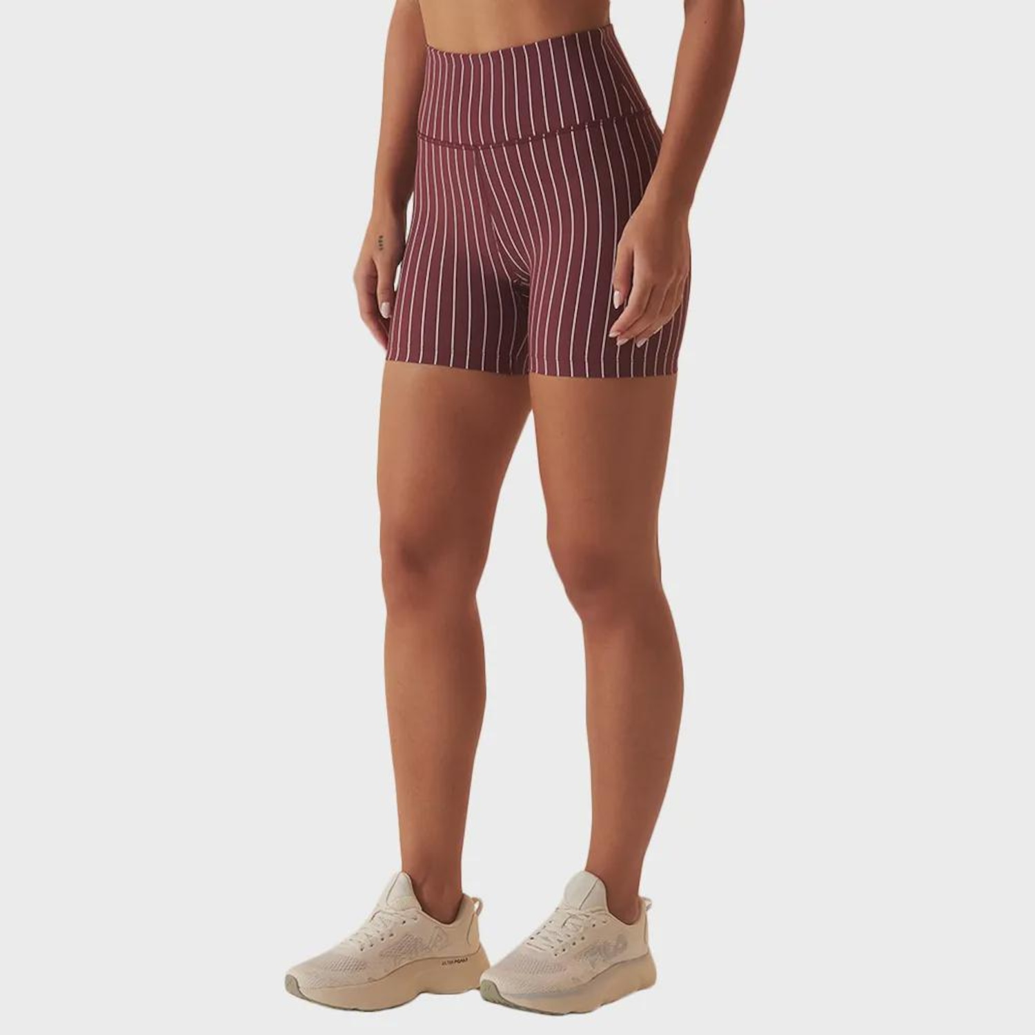 Bermuda Feminina Fila Future Sports Pinstripes Flow - Foto 1