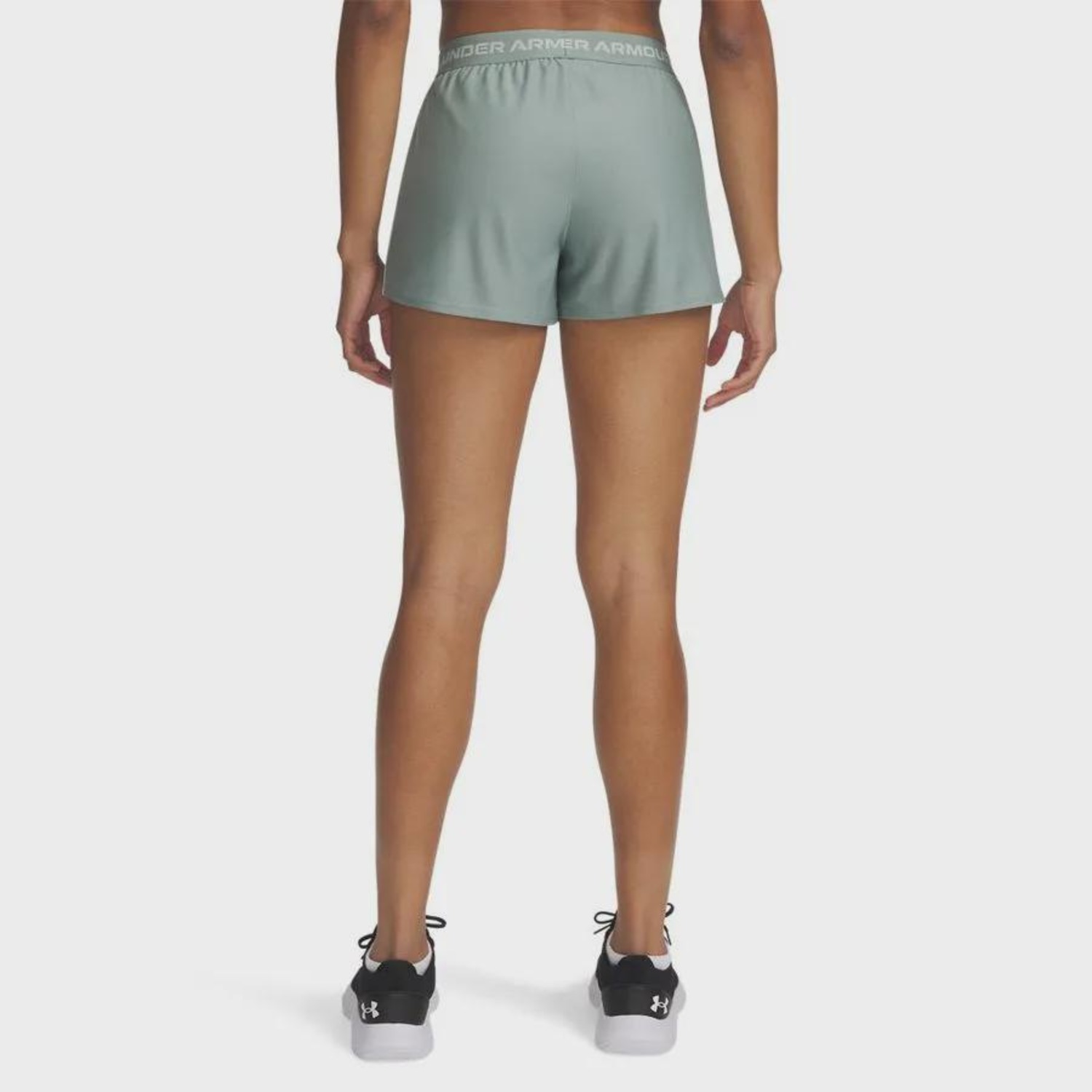 Shorts de Treino Under Armour Tech Play Up Feminino - Foto 2