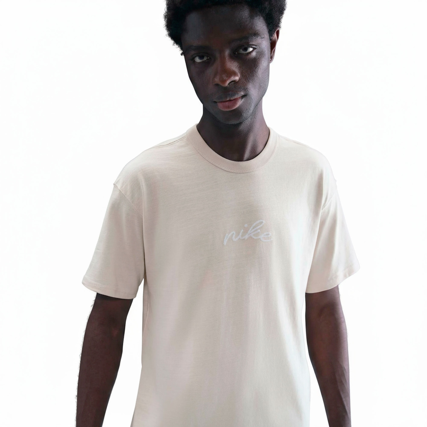 Camiseta Nike Sportswear Essential Masculina - Foto 1