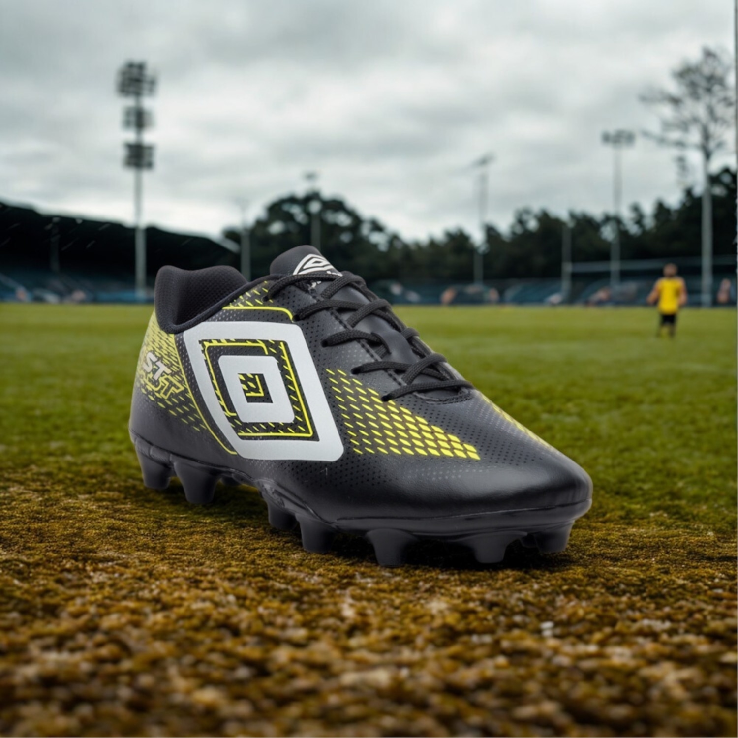 Chuteira De Campo Umbro Fast Ii - Adulto - Foto 2