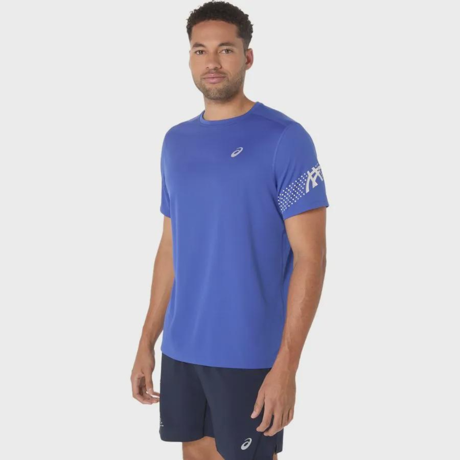 Camiseta ASICS Icon - Masculina - Foto 3