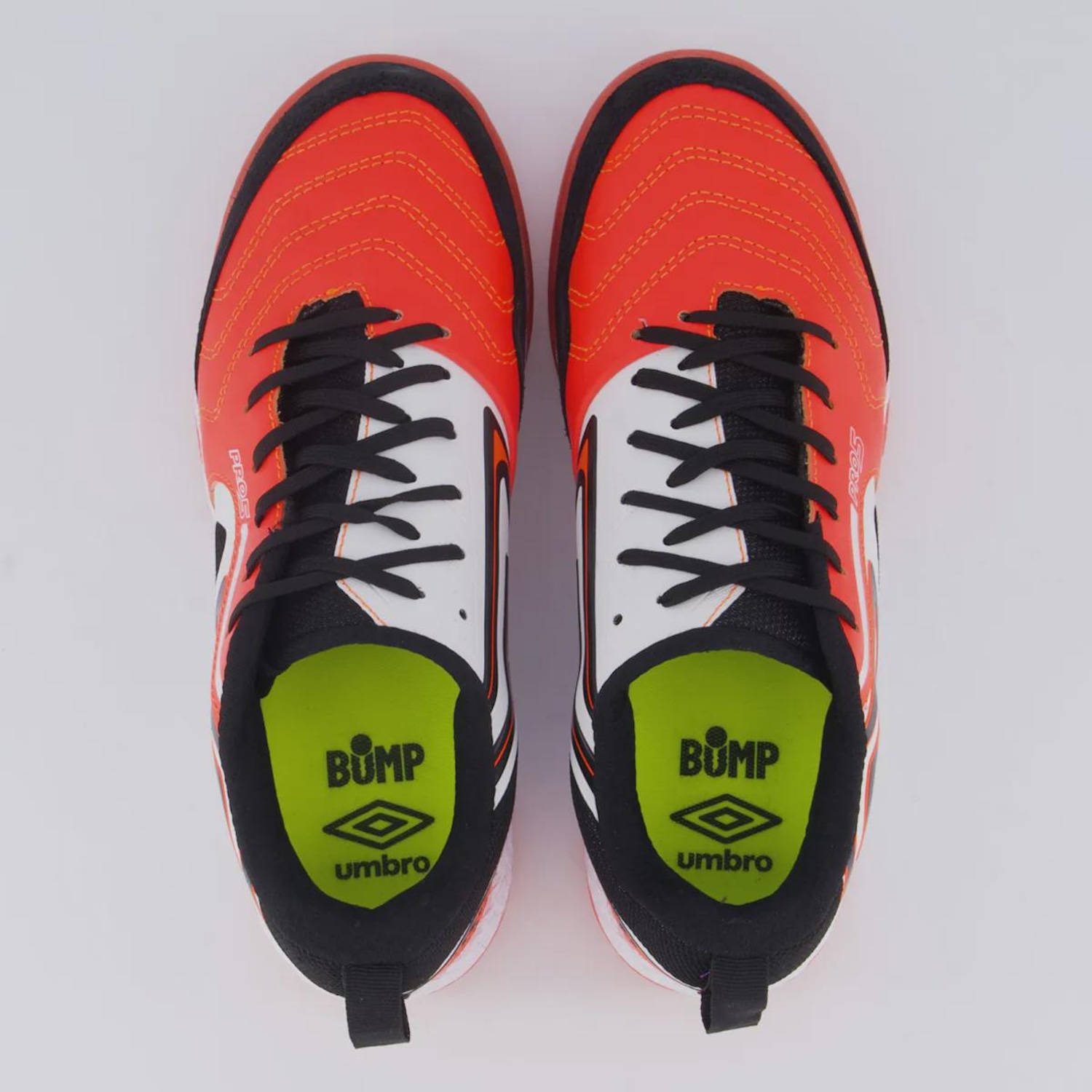 Chuteira Futsal Unissex Umbro Pro 5 Bump - Foto 4