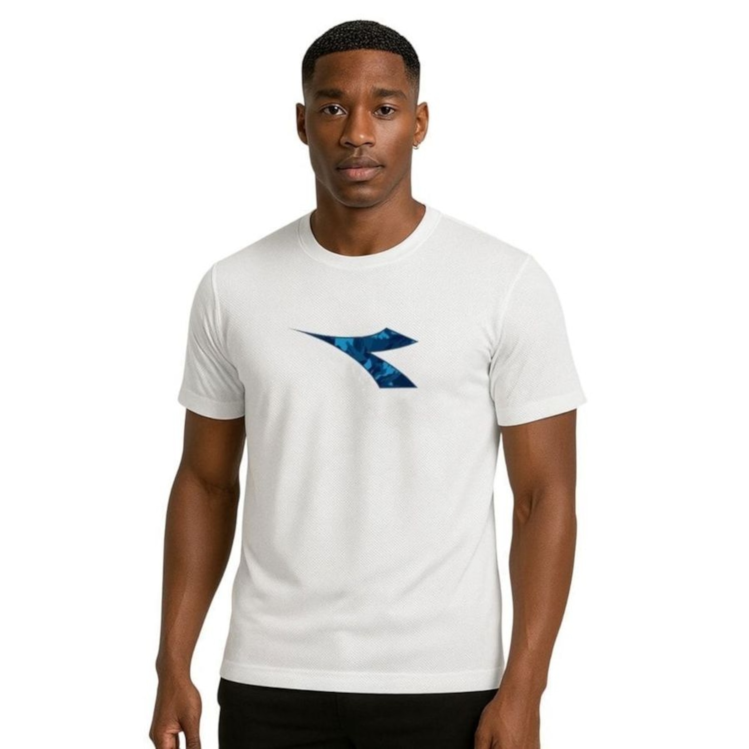 Camiseta Diadora Big Logo Camo Masculina - Foto 1