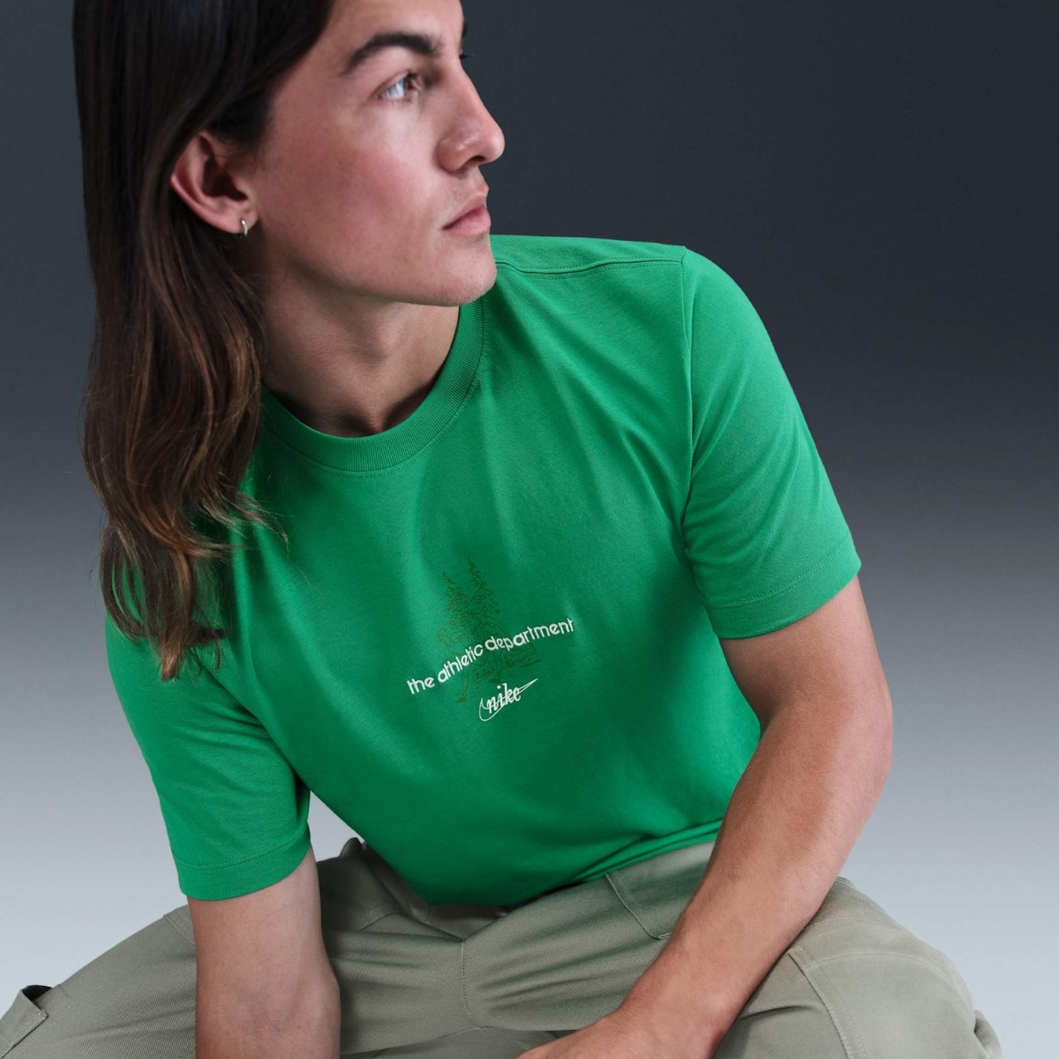 Camiseta Nike Sportswear SSNL Club Masculina - Foto 3