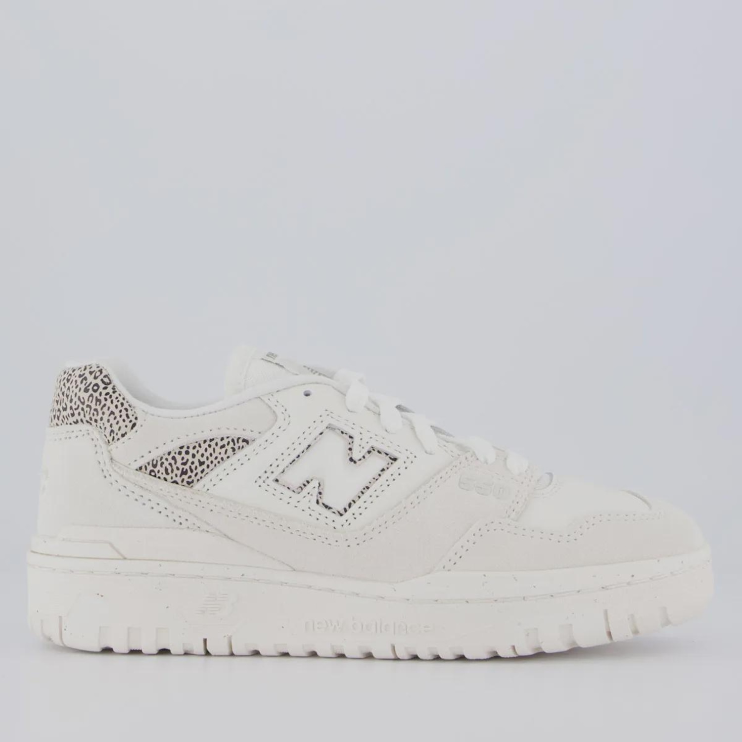 Tênis Feminino New Balance 550 - Foto 1