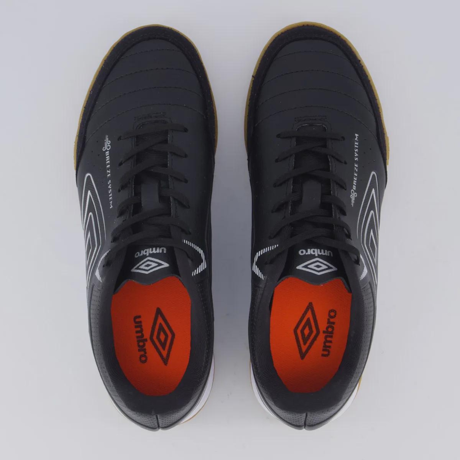 Chuteira Futsal Masculina Umbro Neo-Comfort - Foto 4