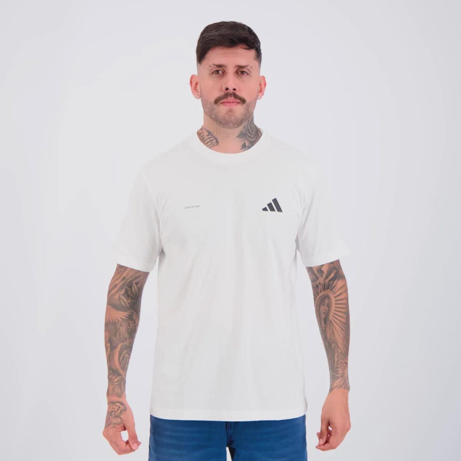 Camiseta adidas Grafica Hoop Masculina - Foto 1
