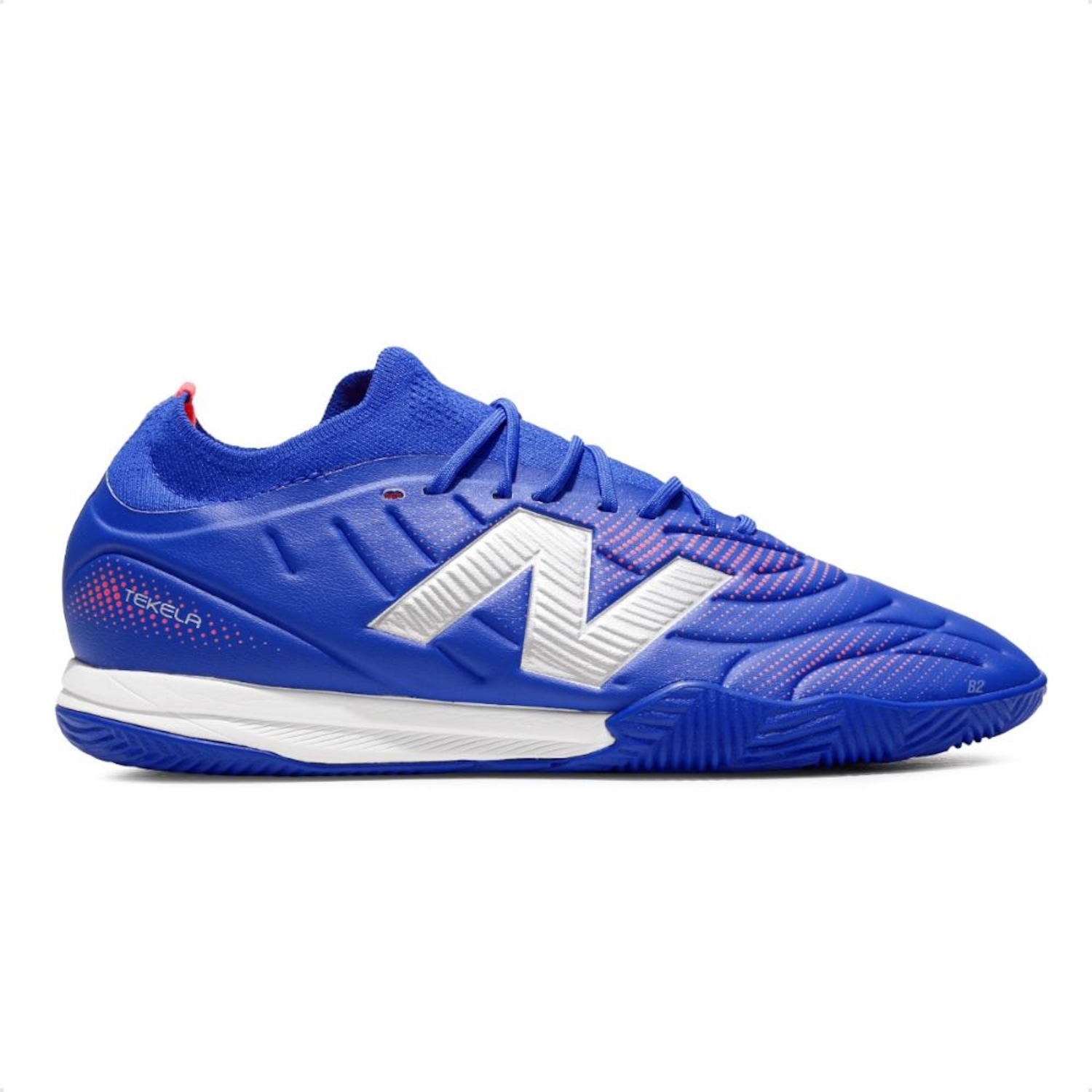 Chuteira Futsal Adulto New Balance Tekela Team Low Laced IN V5 - Foto 1