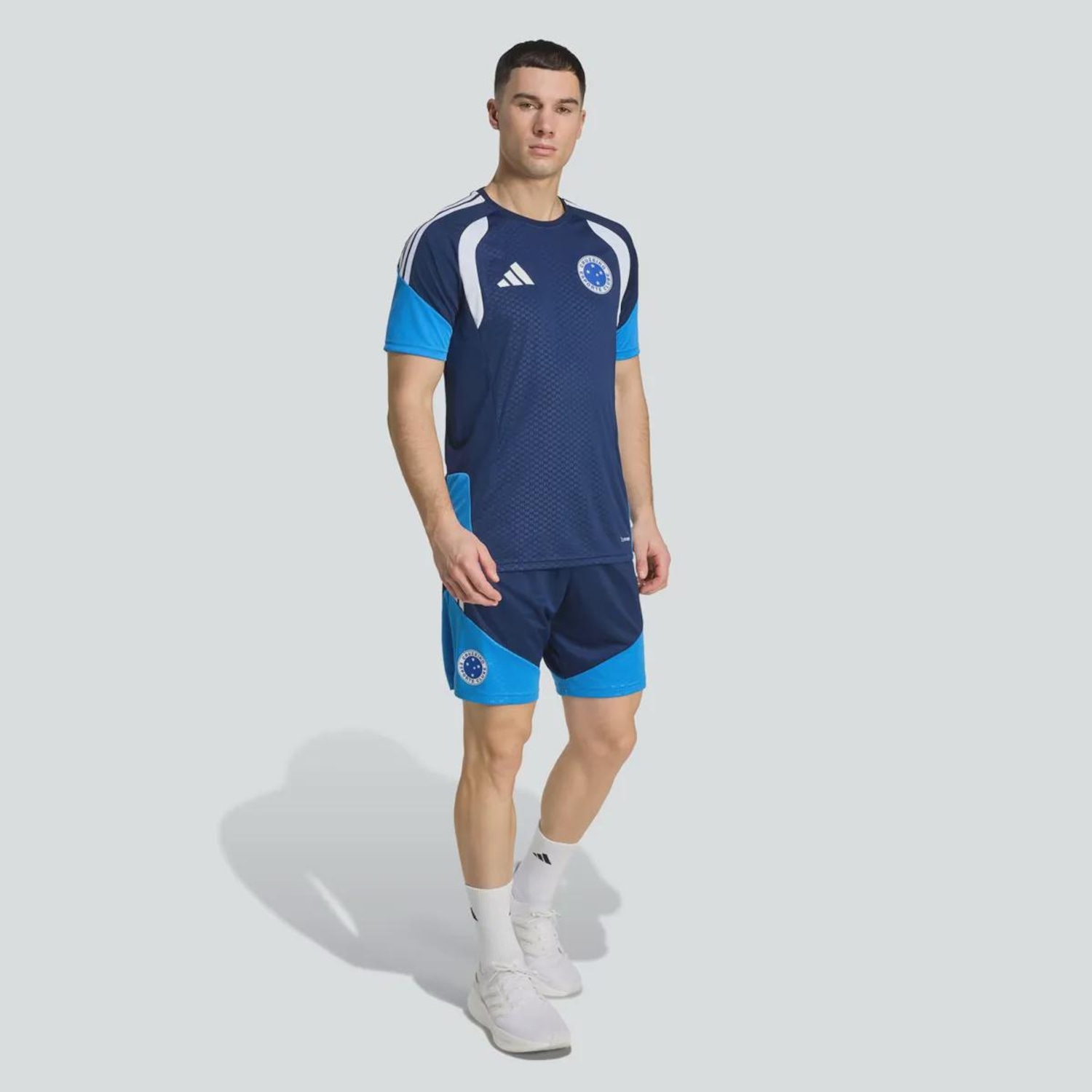 Camisa Do Cruzeiro Treino Comissão 2026 adidas Masculina - Foto 3