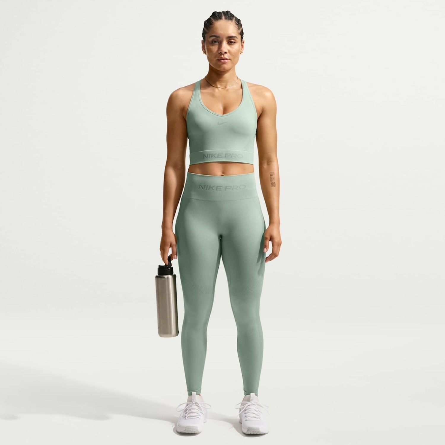Calça Legging Dri-FIT Nike Pro Feminina - Foto 1