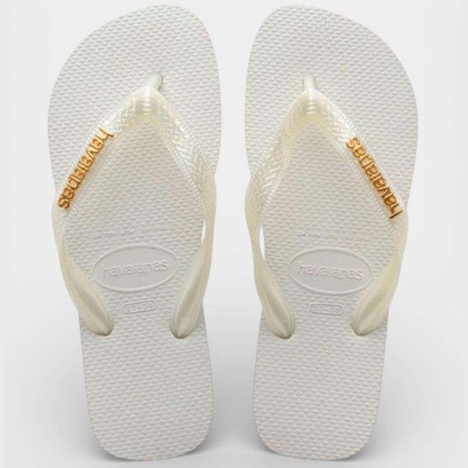 Chinelo Havaianas Top Logo Metallic Feminino - Foto 1