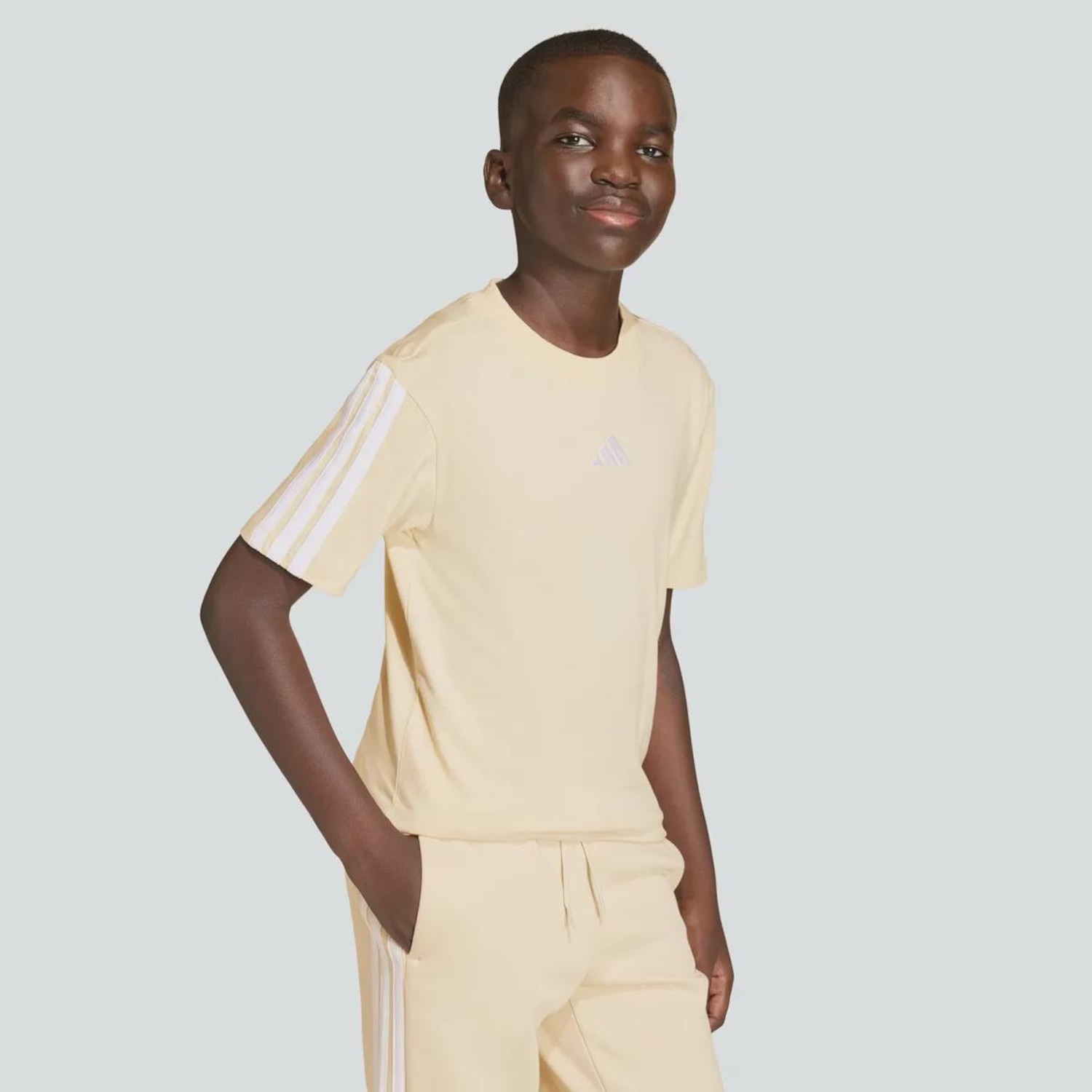Camiseta adidas 3 Stripes Infantil - Foto 1