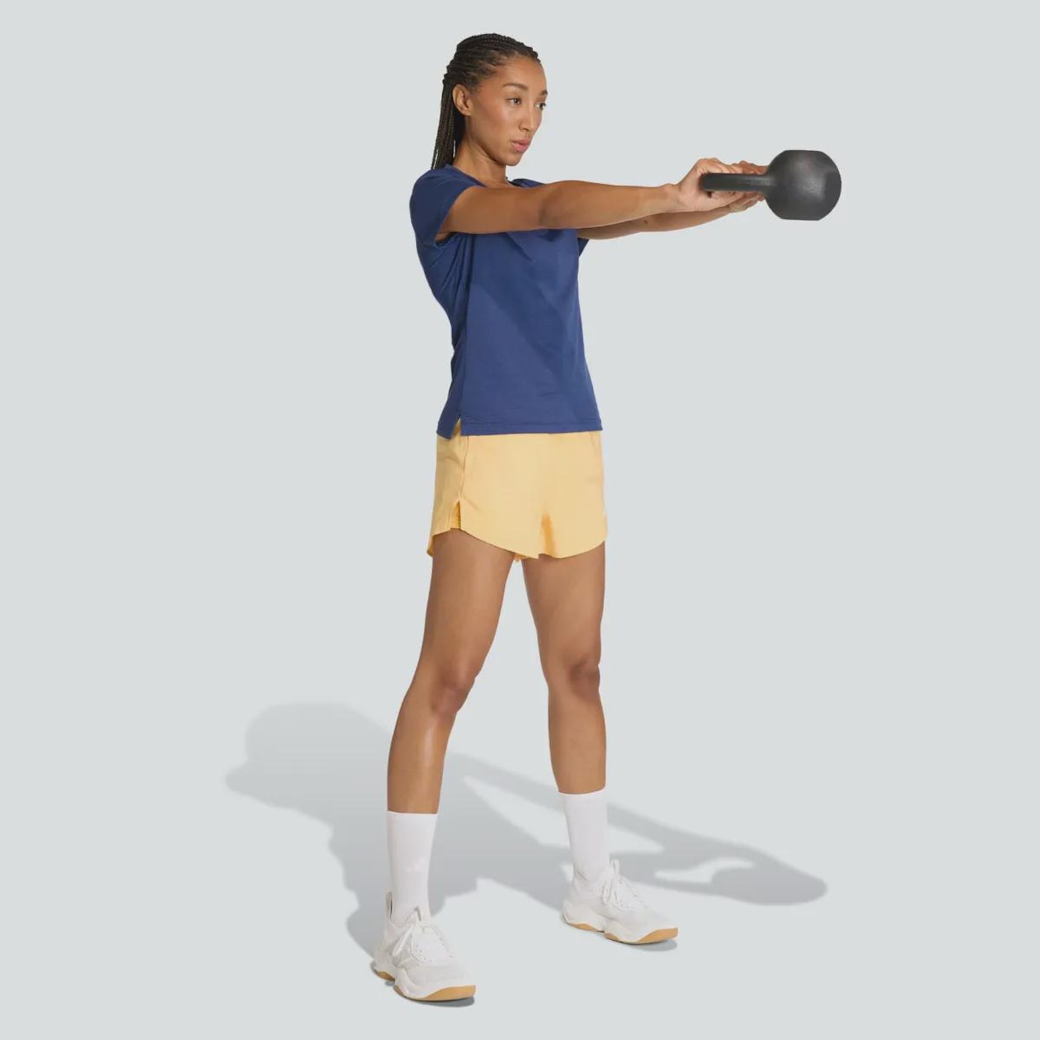 Shorts adidas 2in1 Treino Feminino - Foto 3