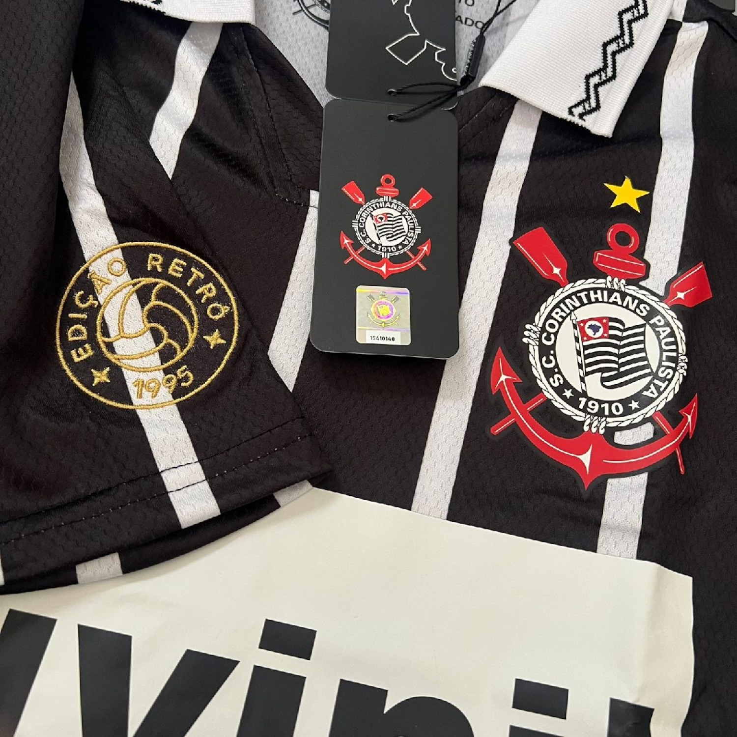 Camiseta Polo do Corinthians Retrô 1995 Suvinil Listrada Coimbra - Masculino - Foto 2
