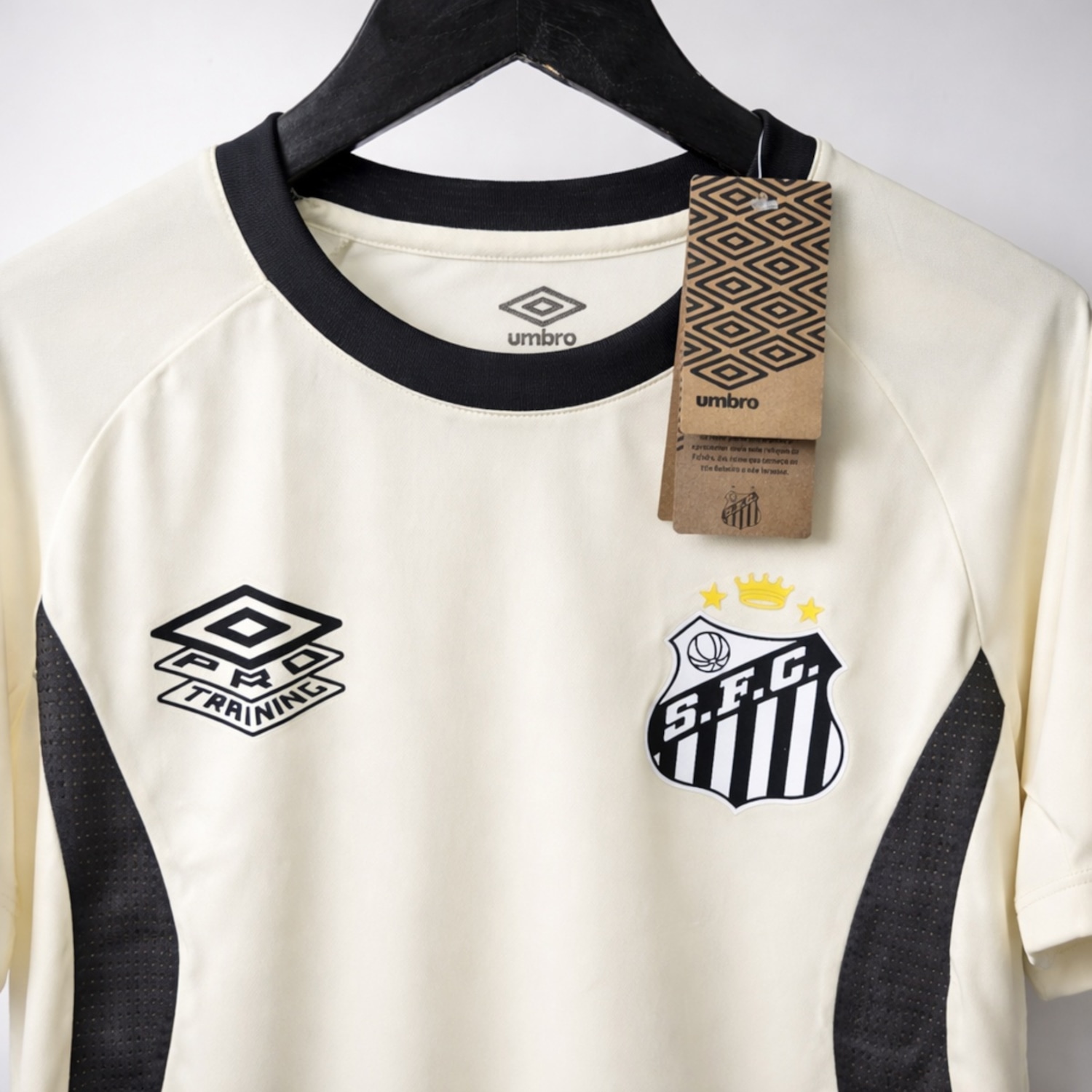 Camisa Santos Umbro 2026 Treino Jogador - Masculino - Foto 3