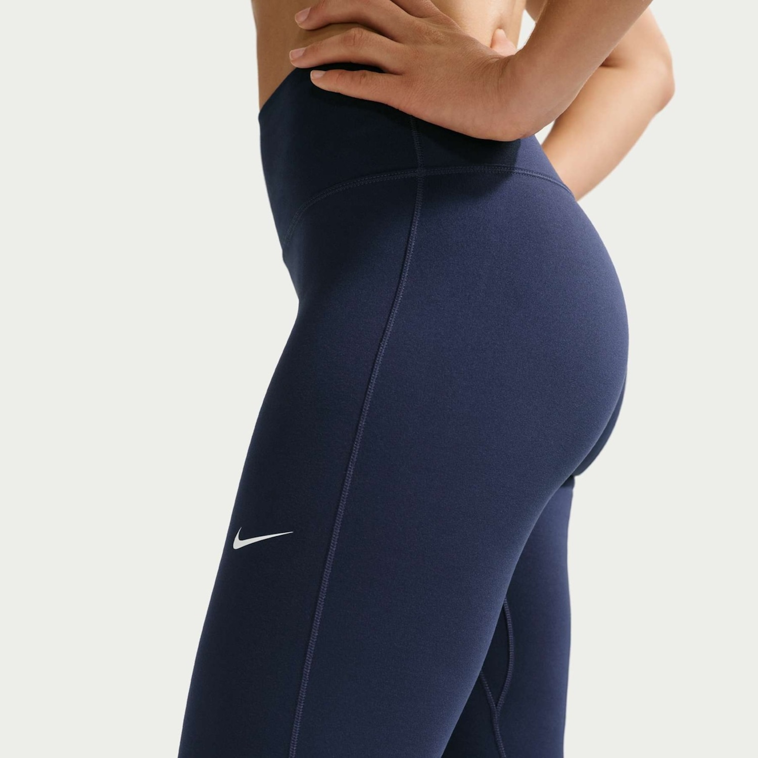 Calça Legging Dri-FIT Nike One Flare Feminina - Foto 3