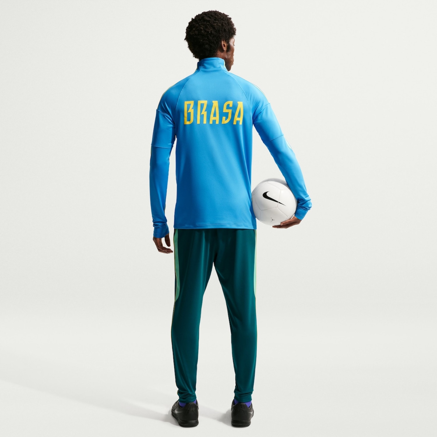 Calça Brasil Dri-FIT Nike Academy Pro Masculina - Foto 4