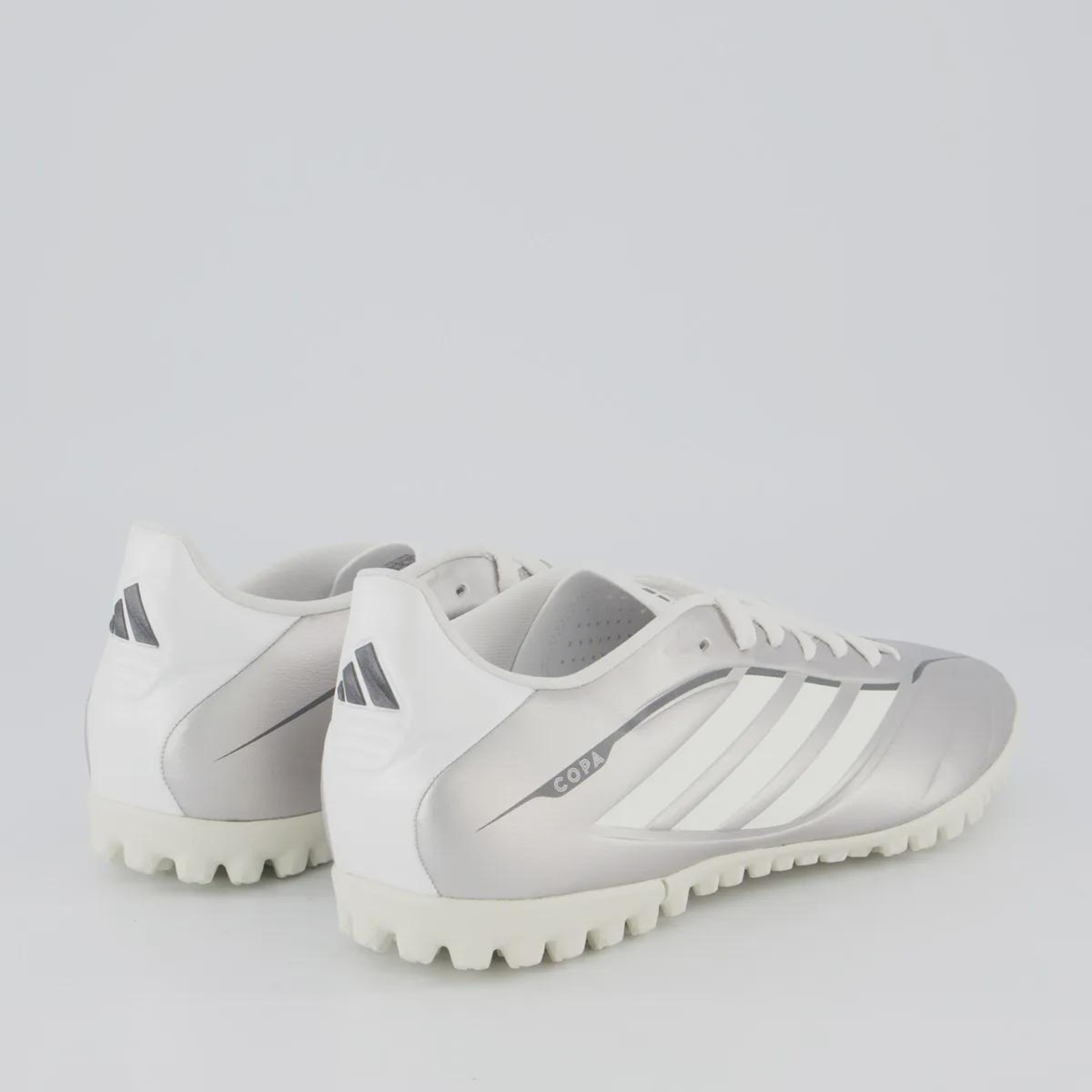 Chuteira Society Adulto adidas Copa Pure IV Club - Foto 3